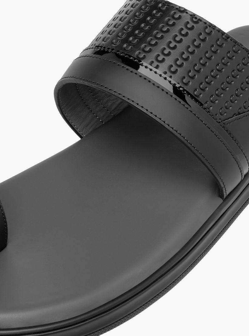 صندل عربي سهل الارتداء بارز الملمس للرجال من دوتشيني-men-shoes-sandals-image-4