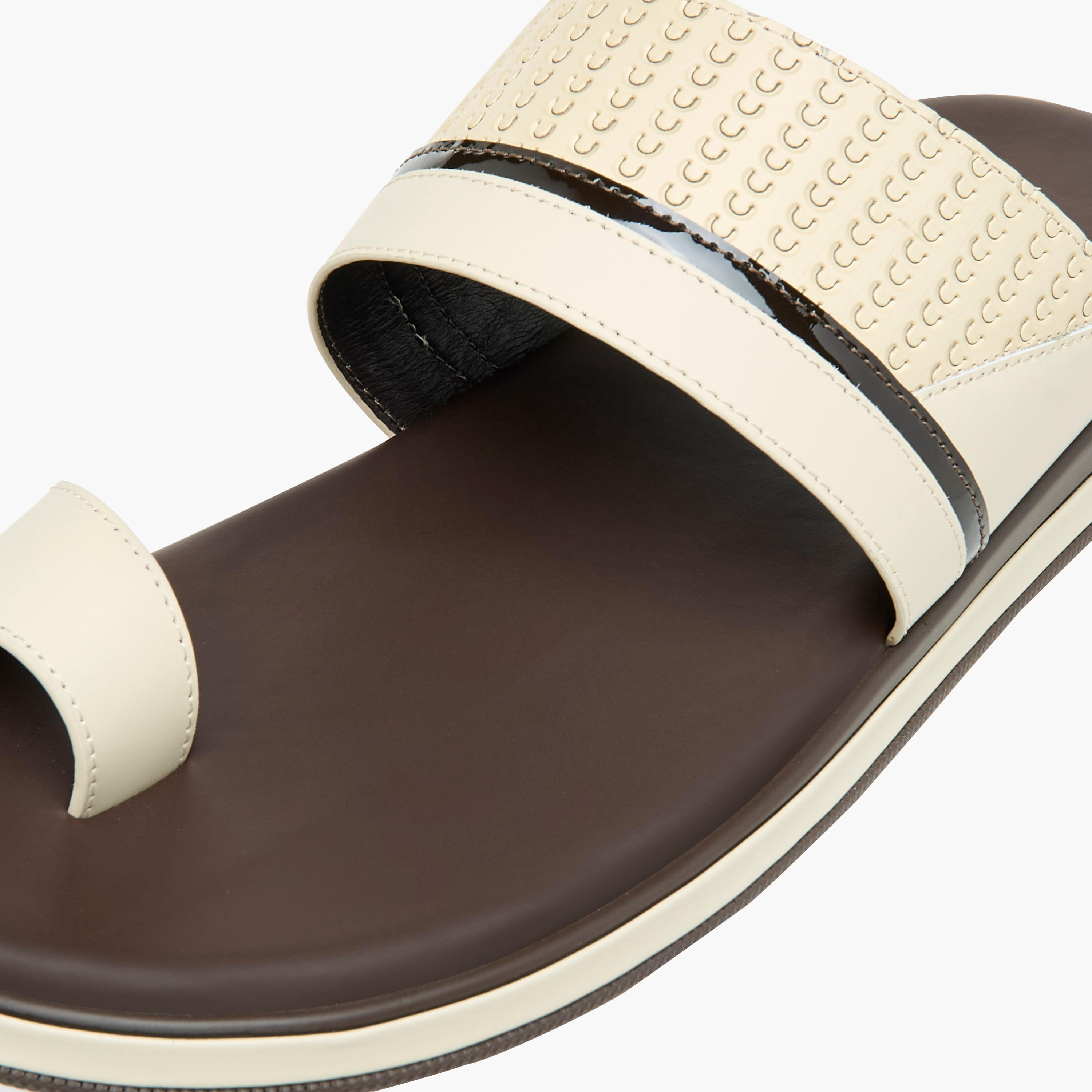 صندل عربي سهل الارتداء بارز الملمس للرجال من دوتشيني-men-shoes-sandals-image-4