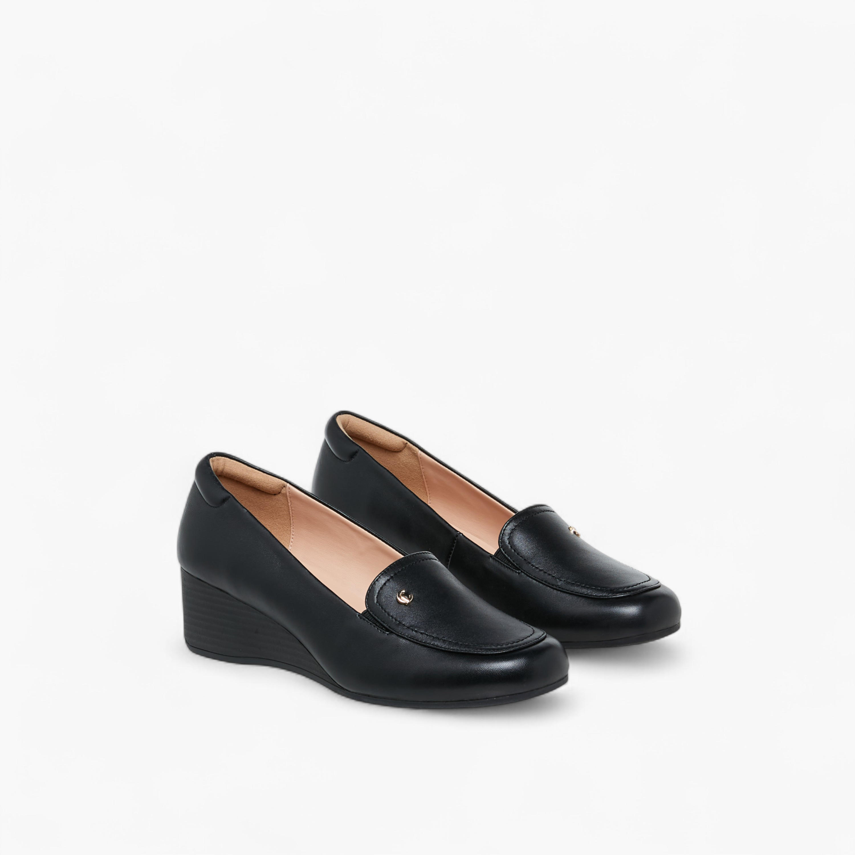 Le Confort Solid Wedge Heel Loafers-women-shoes-loafersandmoccasins-image-1