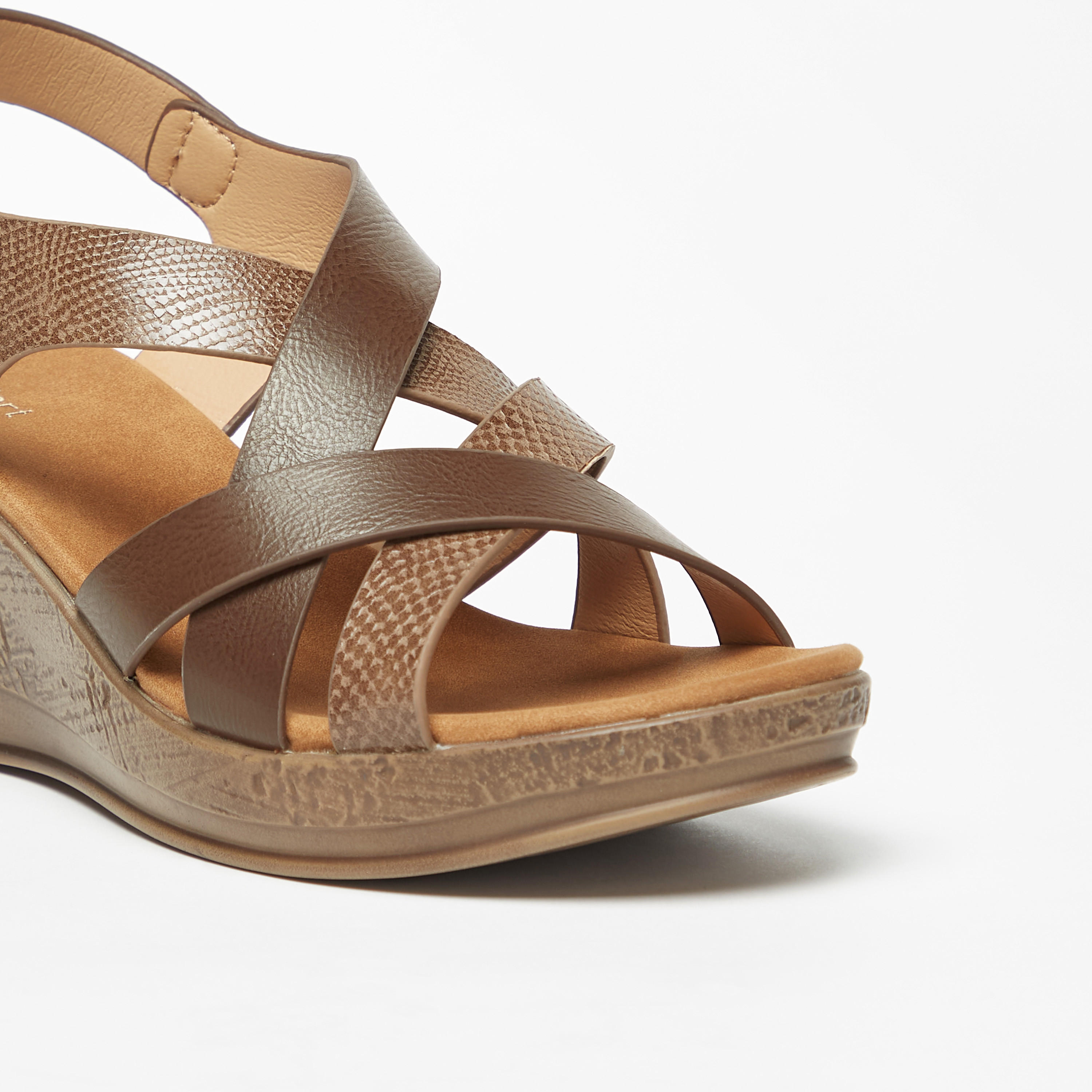 Le Confort Textured Sandals with Wedge Heels-women-shoes-sandals-heeled-image-5