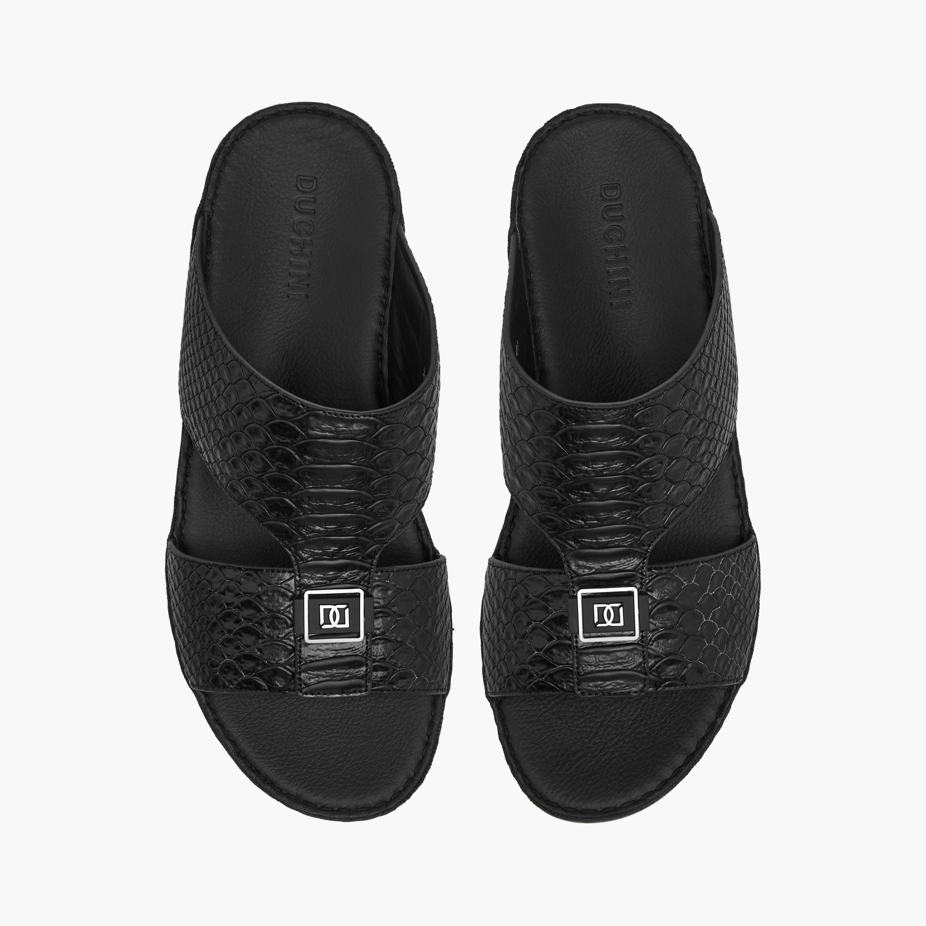 صندل عربي بارز الملمس سهل الارتداء للرجال من دوتشيني-men-shoes-sandals-image-1
