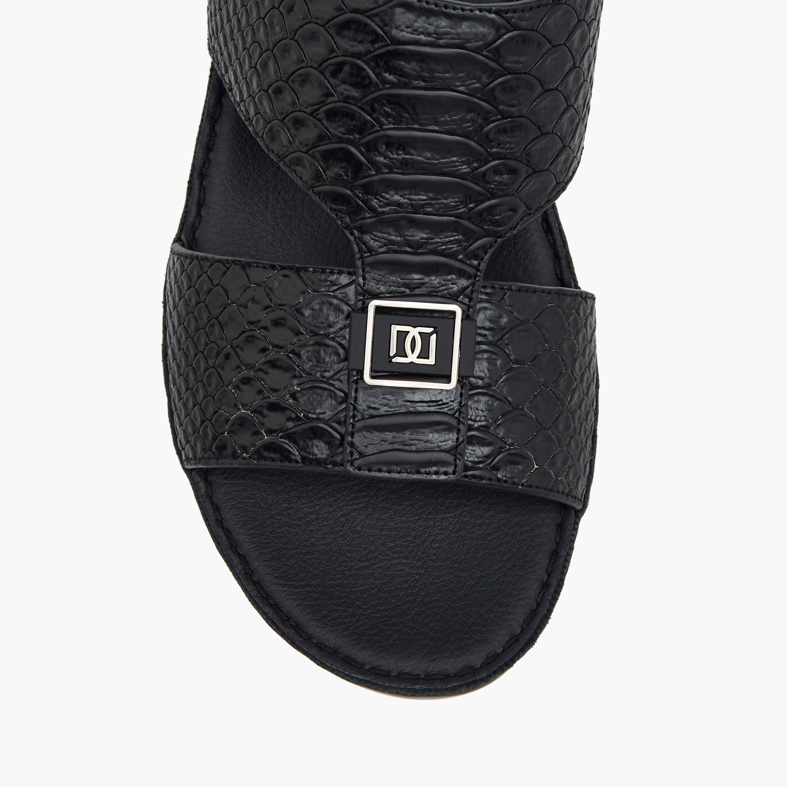 صندل عربي بارز الملمس سهل الارتداء للرجال من دوتشيني-men-shoes-sandals-image-3