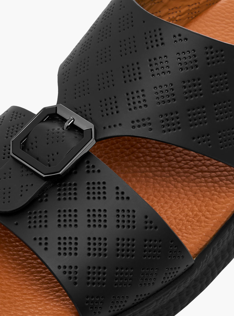 Duchini Men Perforated Strap Arabic Sandals-men-shoes-sandals-image-4