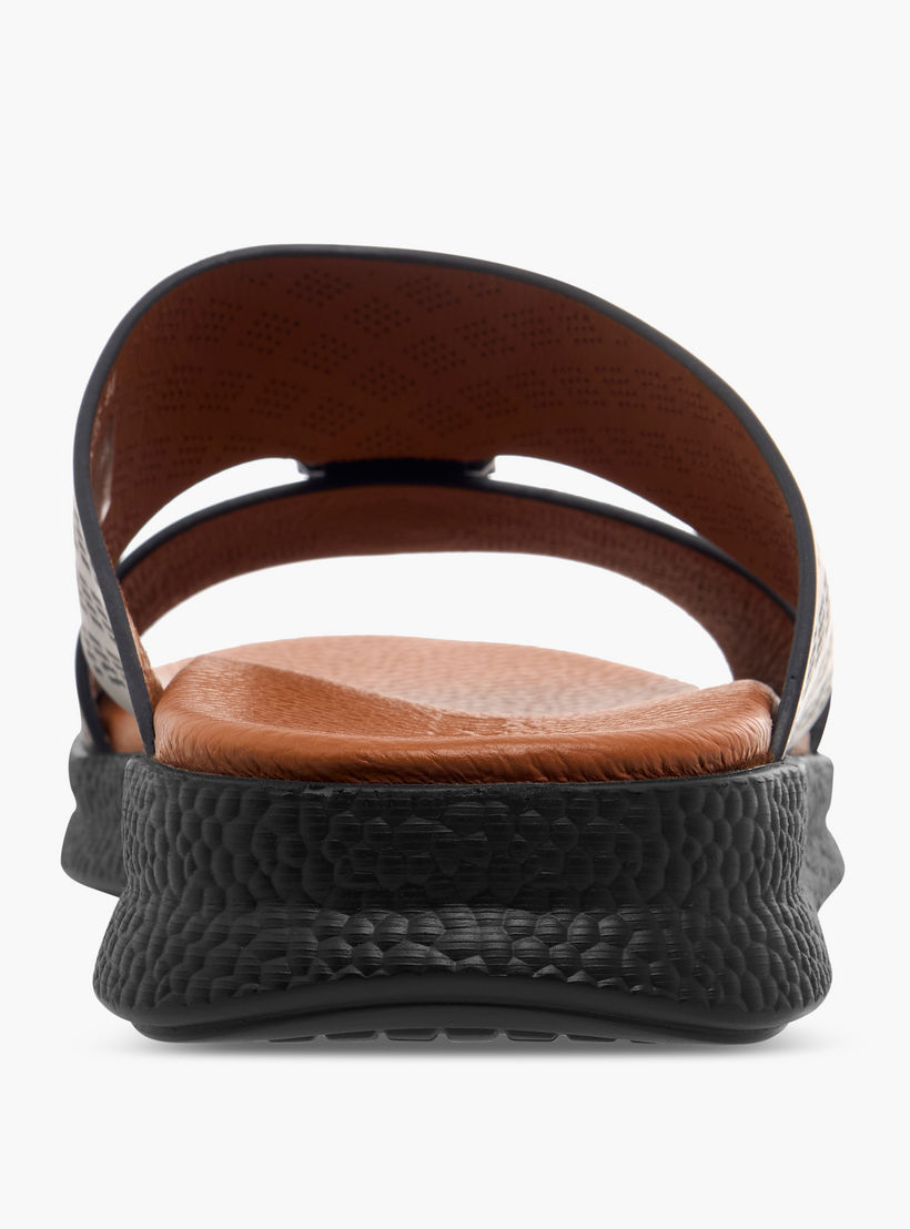 Duchini Men Perforated Strap Arabic Sandals-men-shoes-sandals-image-5