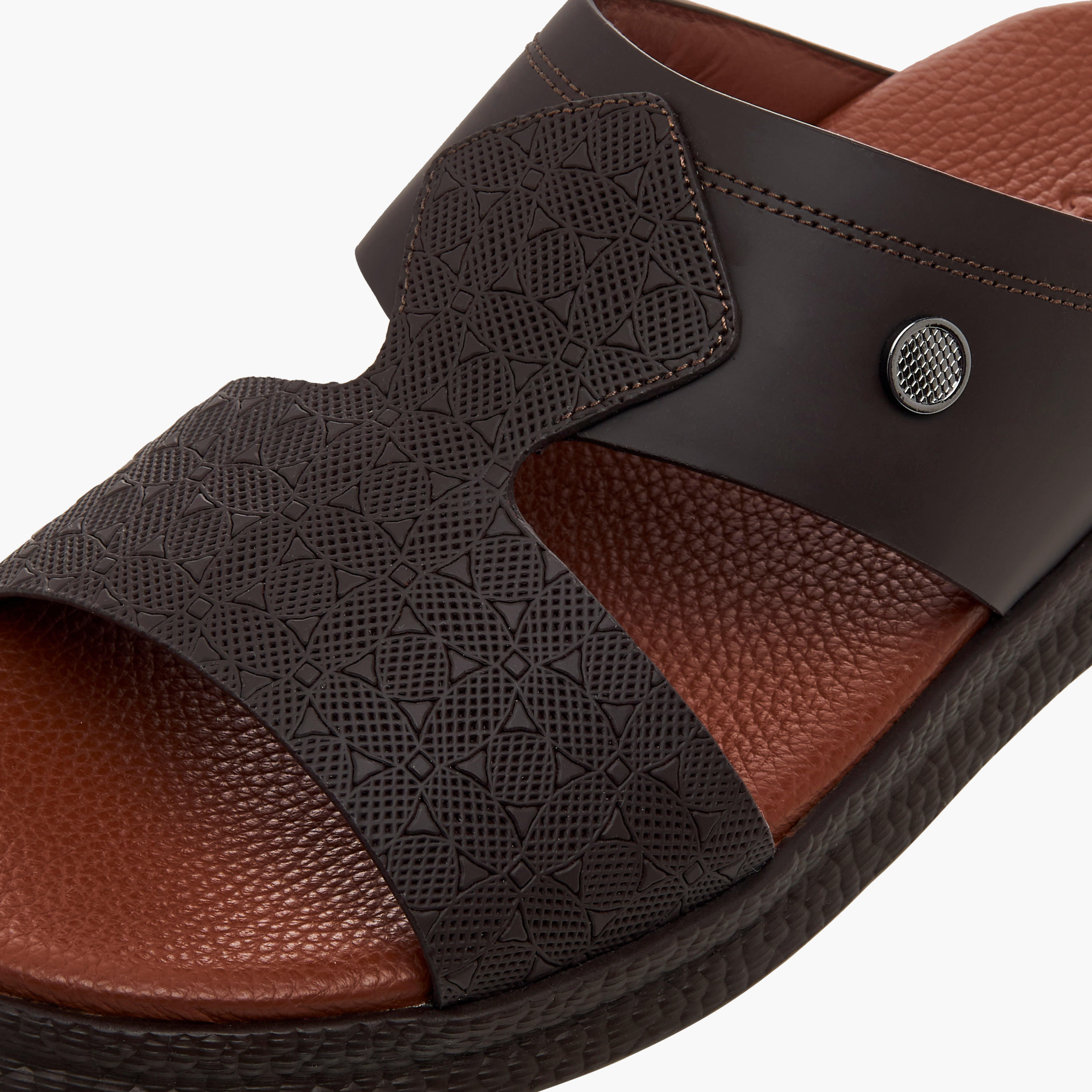 Duchini Men Textured Strap Arabic Sandals-men-shoes-sandals-image-4
