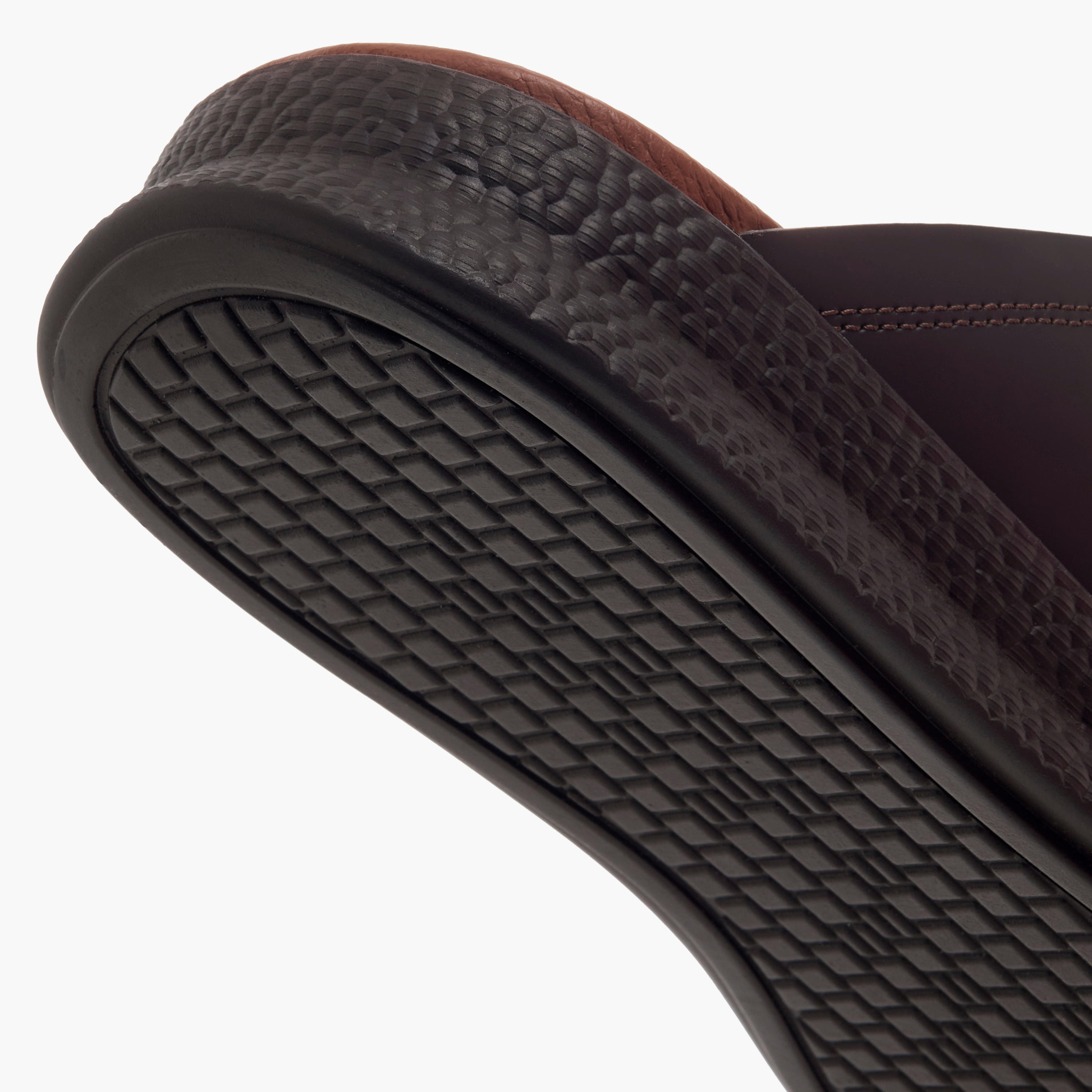 Duchini Men Textured Strap Arabic Sandals-men-shoes-sandals-image-6