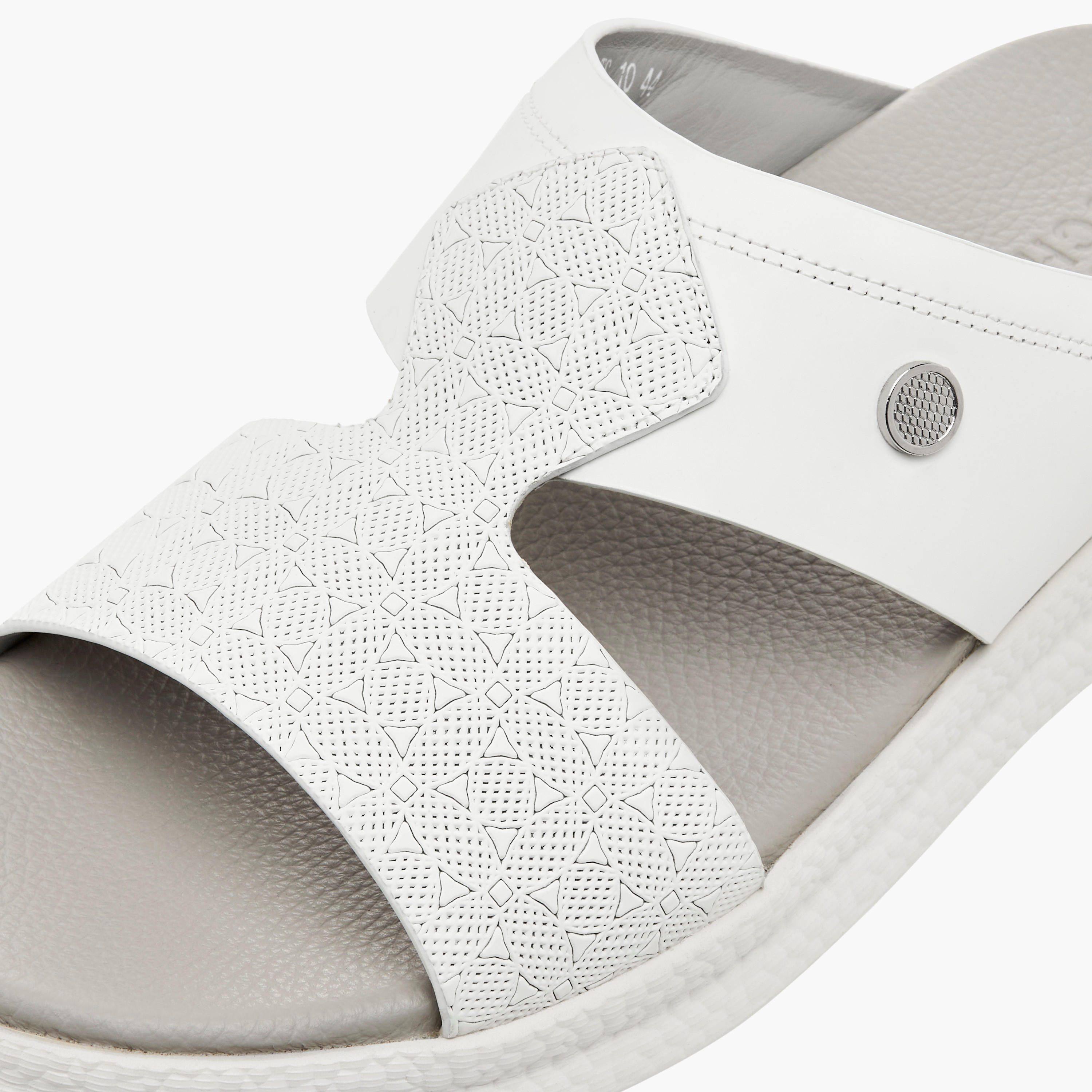 Duchini Men Textured Strap Arabic Sandals-men-shoes-sandals-image-4