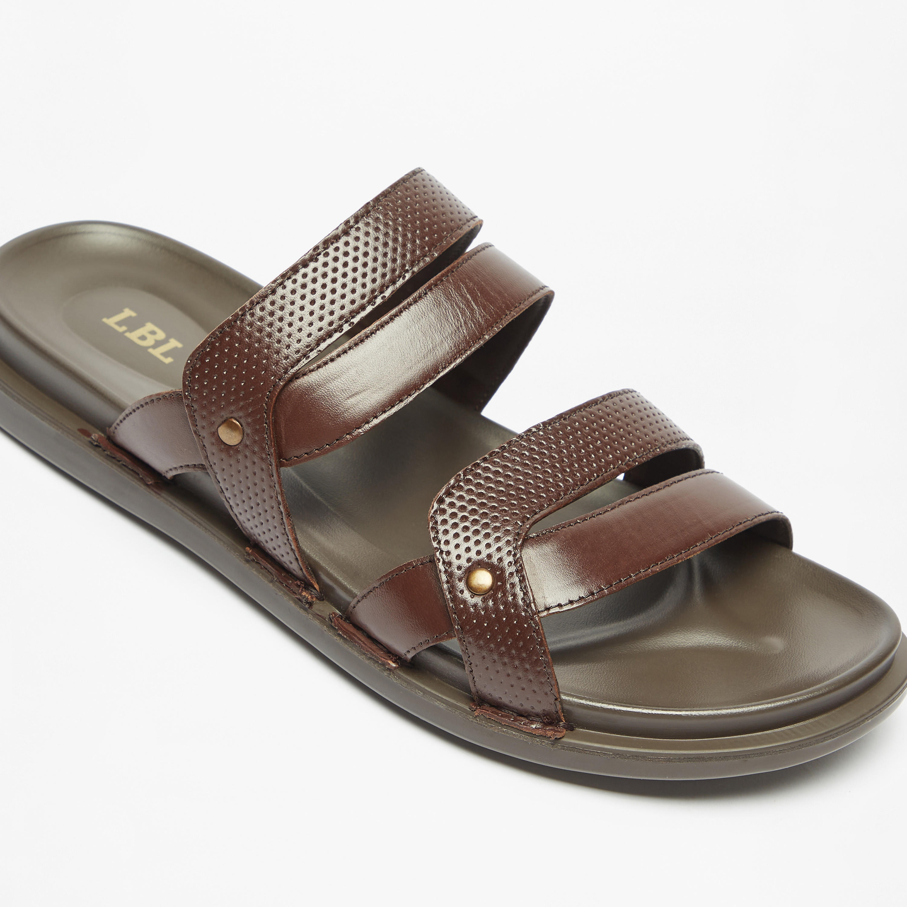 Textured Slip-On Arabic Sandals-men-shoes-sandals-image-5