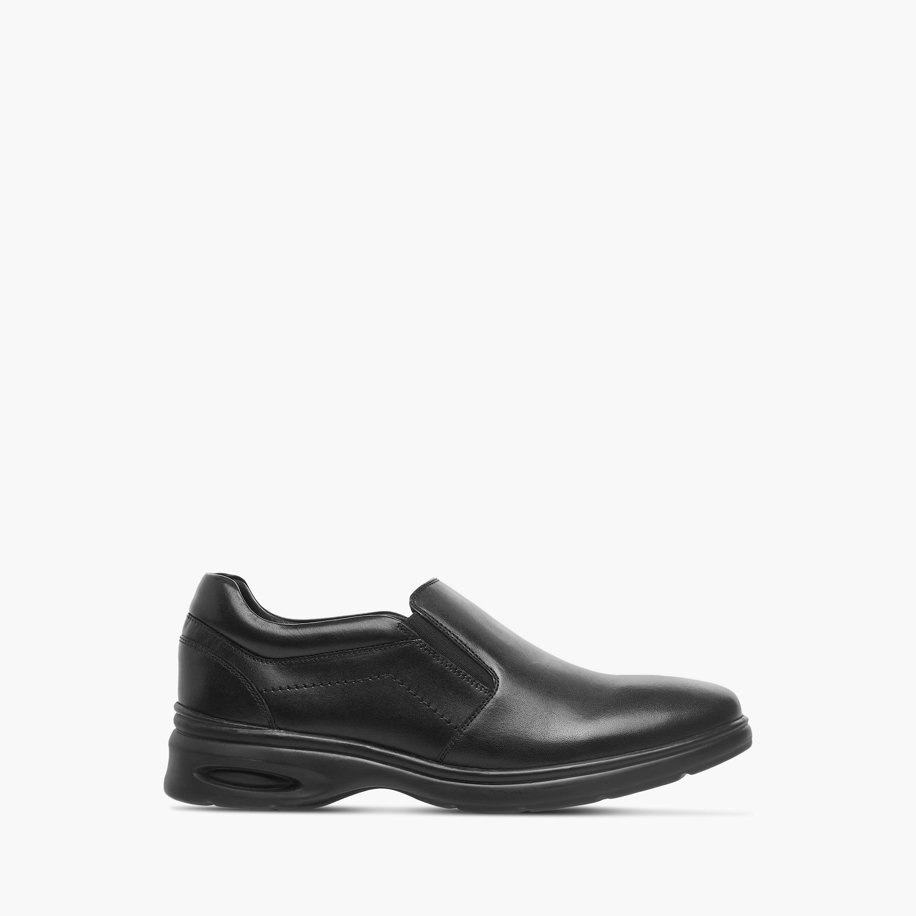 Le Confort Leather Solid Slip-On Loafers-men-shoes-loafersandmoccasins-image-3