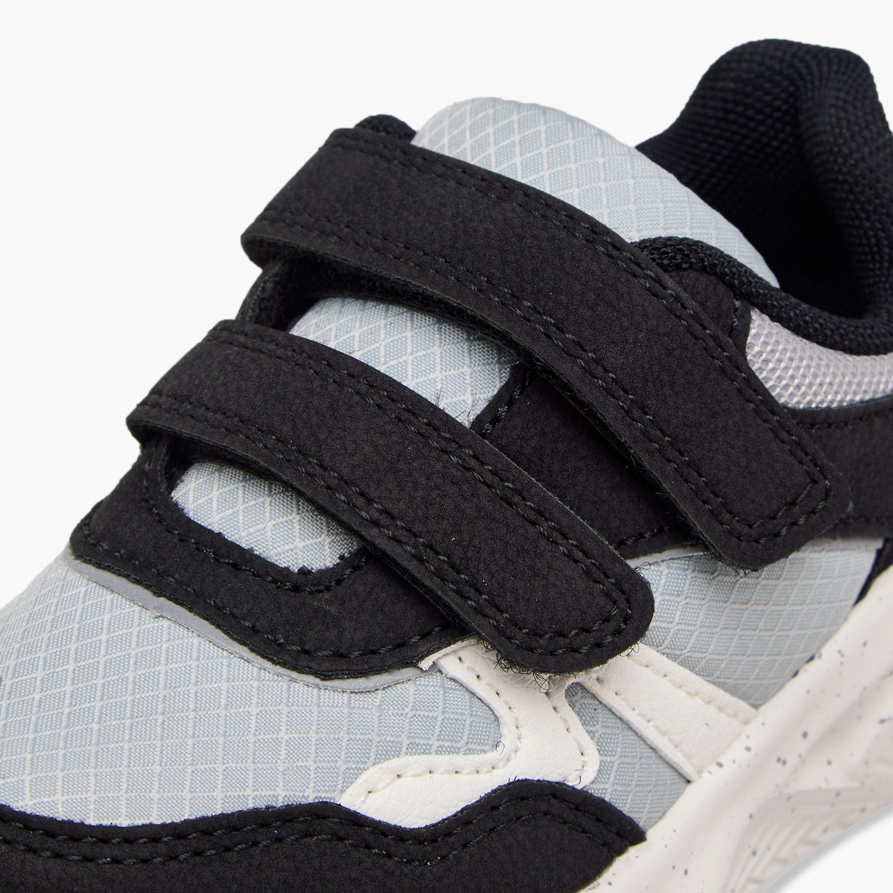 Juniors Panelled Sneakers with Hook and Loop Closure-boys-shoes-sneakers-image-4