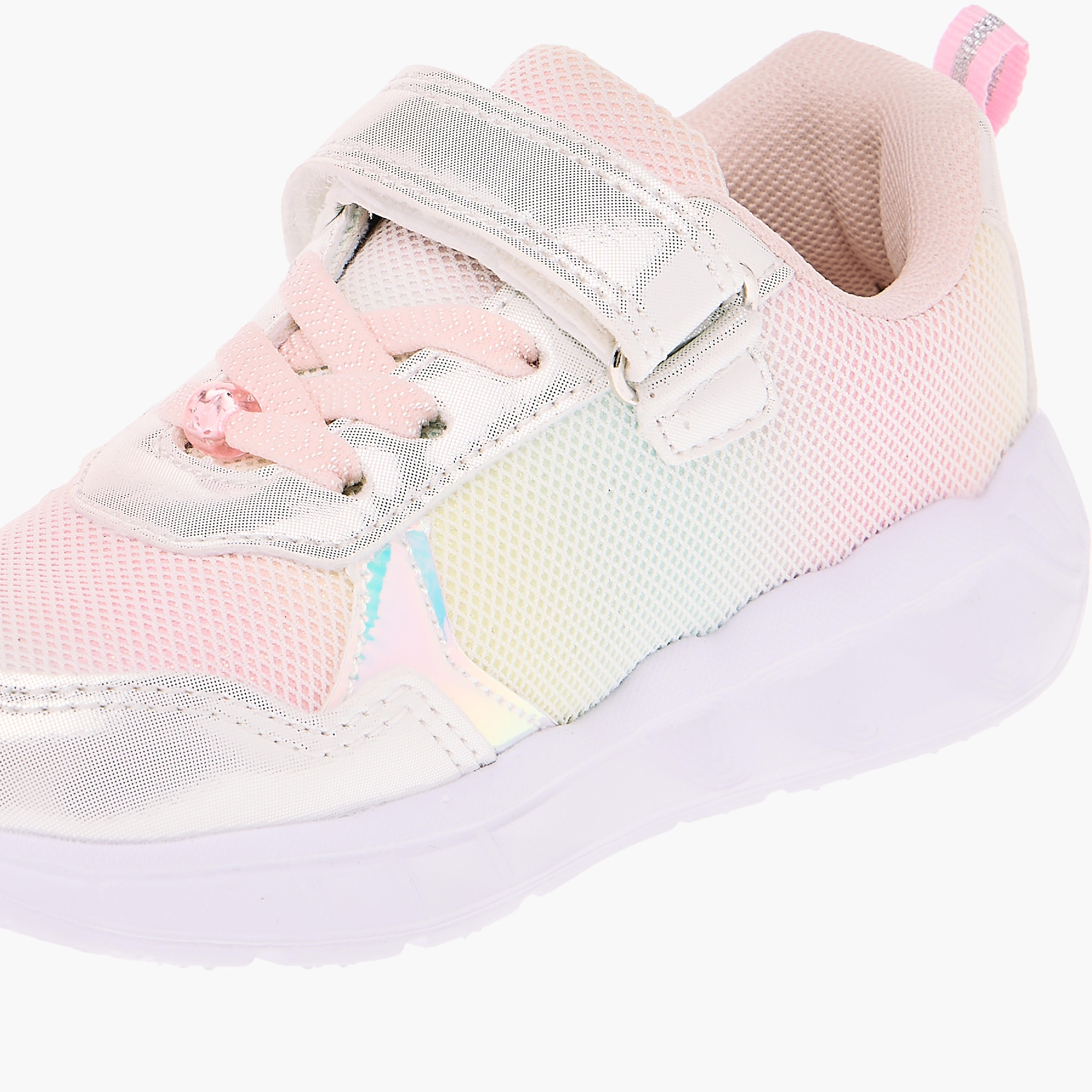 حذاء سنيكرز مضيء بشريط إغلاق وألواح من جونيورز-girls-shoes-sneakers-image-4