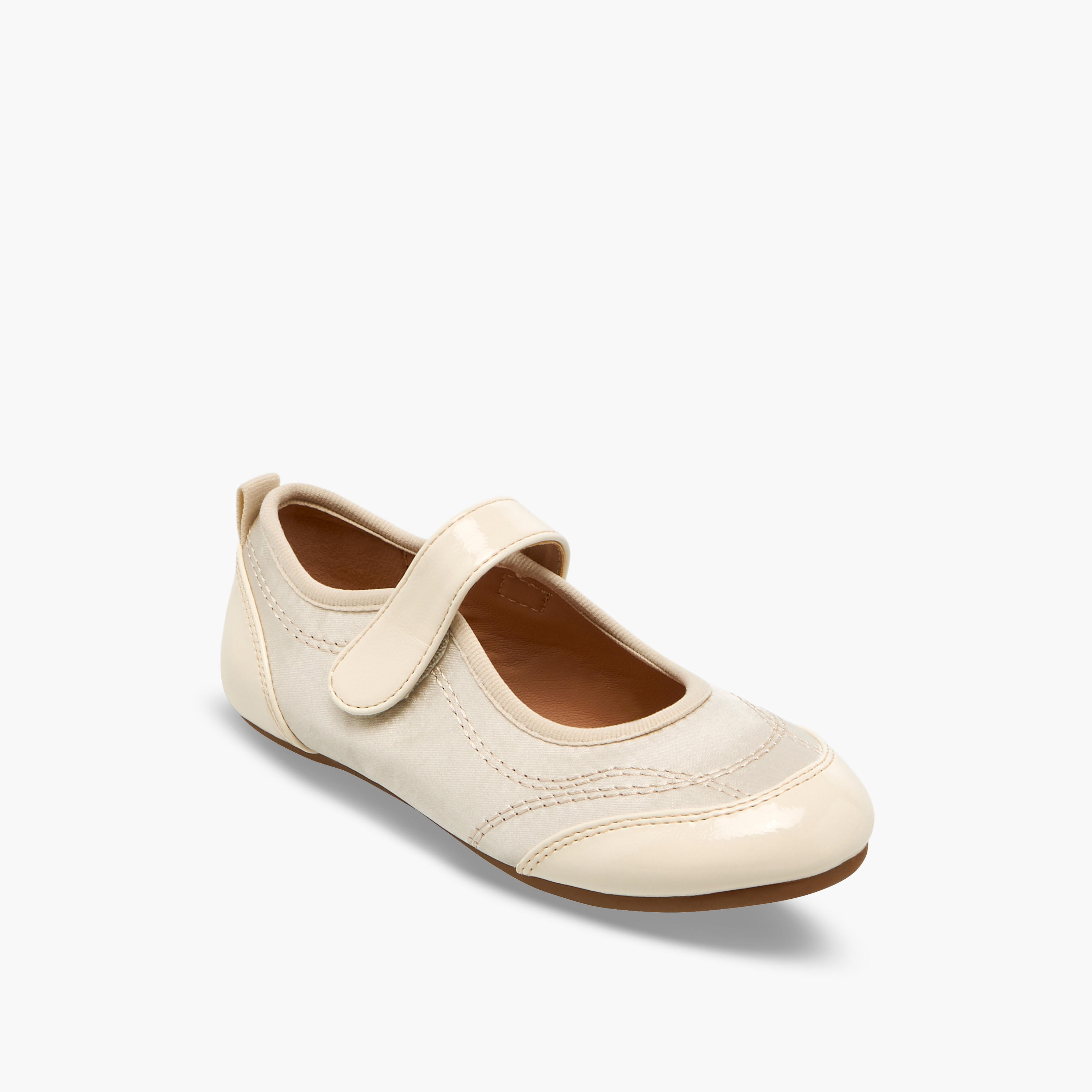 حذاء ماري جين بتفاصيل مغرزة للبنات من فلورا بيلا-girls-shoes-maryjanes-image-7
