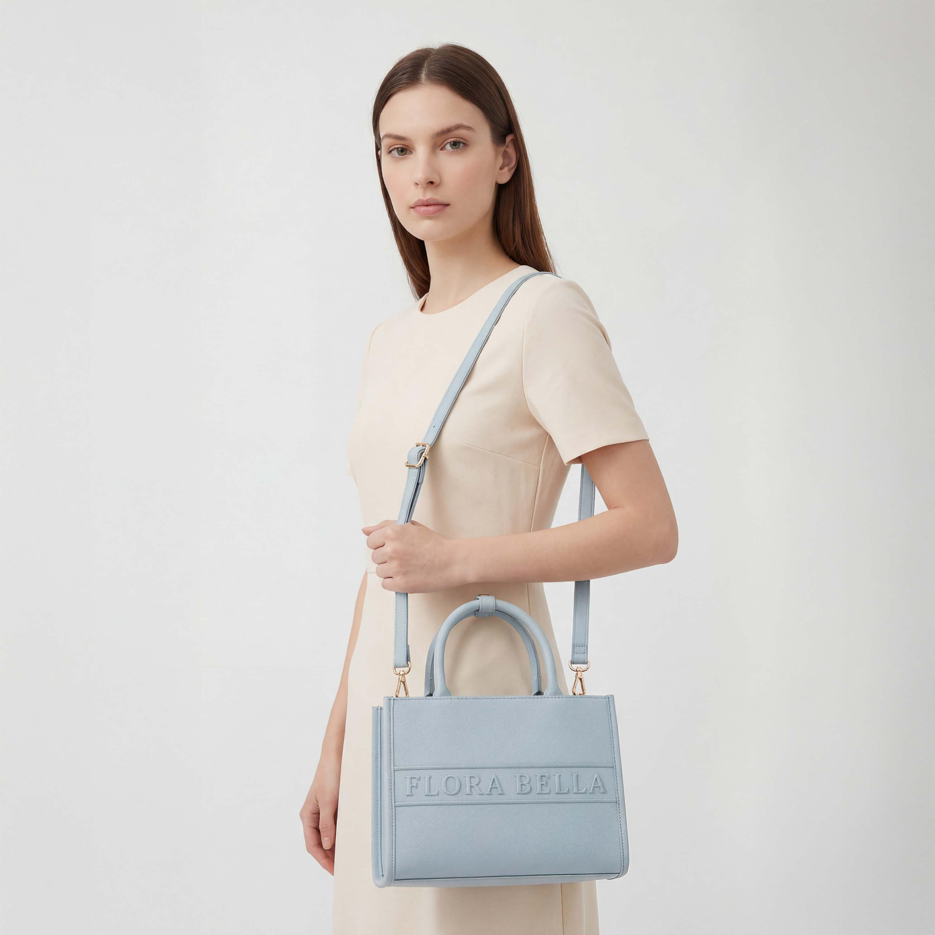 شنطة توتي بشعار منقوش مع حزام قابل للفصل من فلورا بيلا-women-bagsandwallets-handbags-image-2