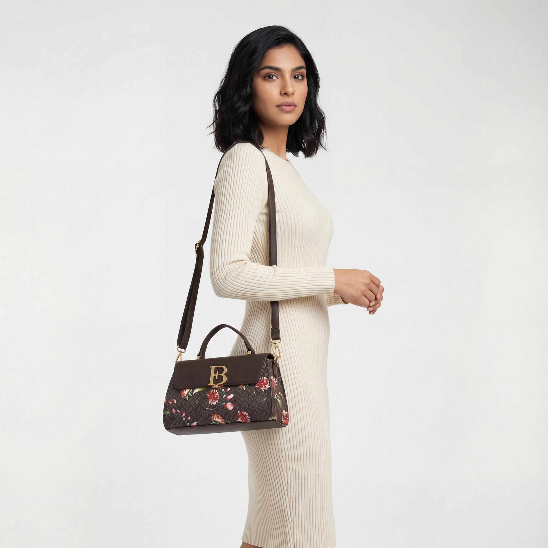 شنطة ساتشل بطبعات مونوجرام وحزام قابل للفصل من فلورا بيلا-women-bagsandwallets-handbags-image-2