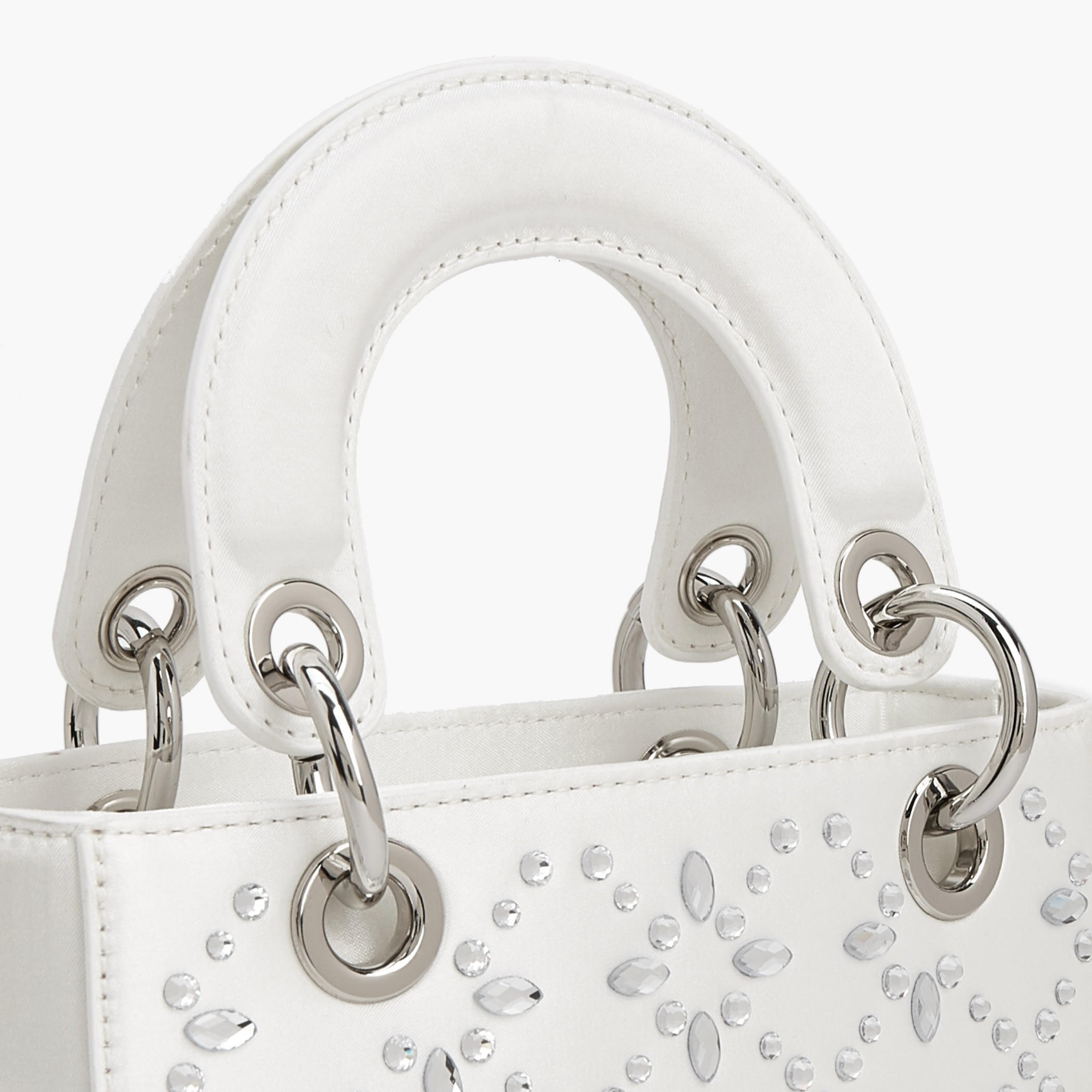 شنطة ساتشيل مزينة بحزام قابل للفصل من فلورا بيلا-women-bagsandwallets-handbags-image-5