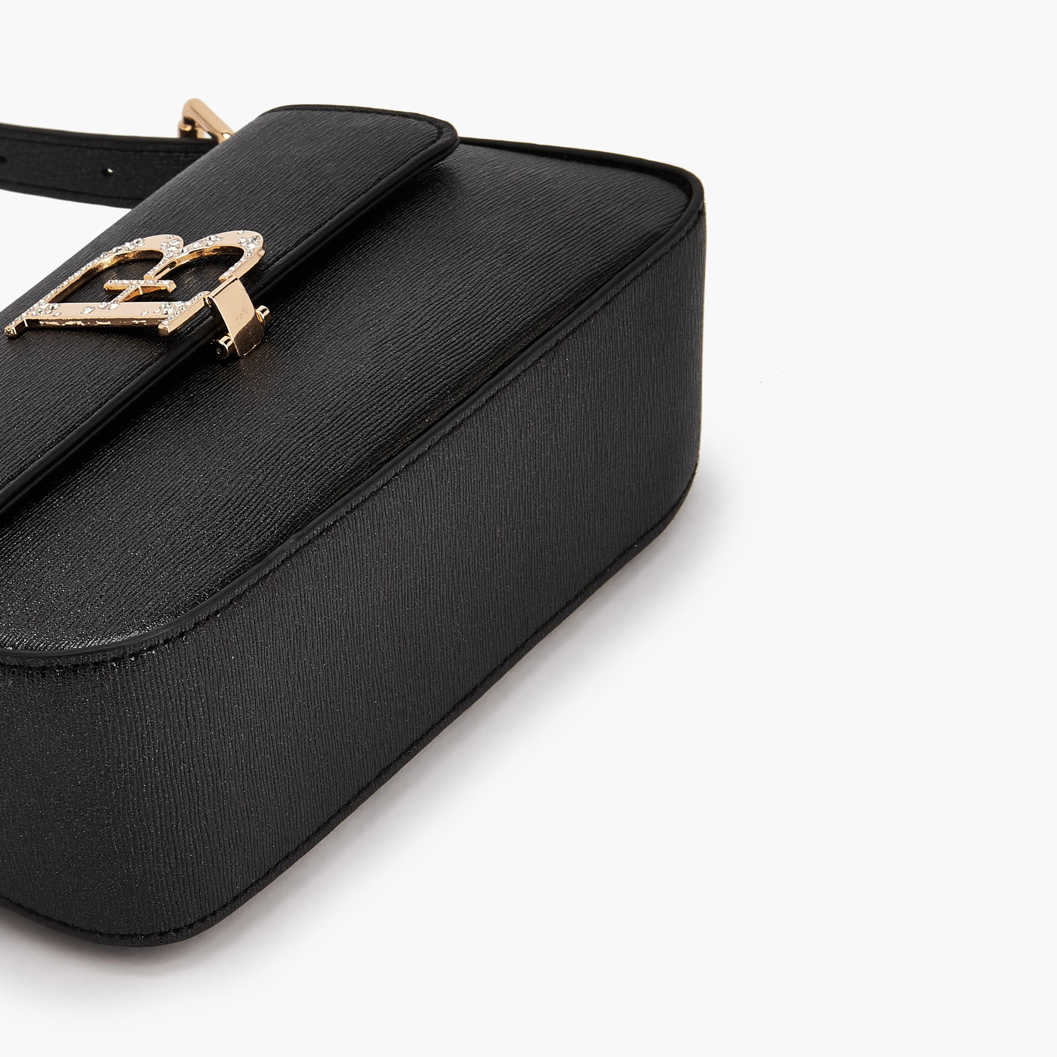 شنطة كروس بودي مزينة بشعار مع حزام قابل للتعديل للنساء من فلورا بيلا-women-bagsandwallets-handbags-image-7