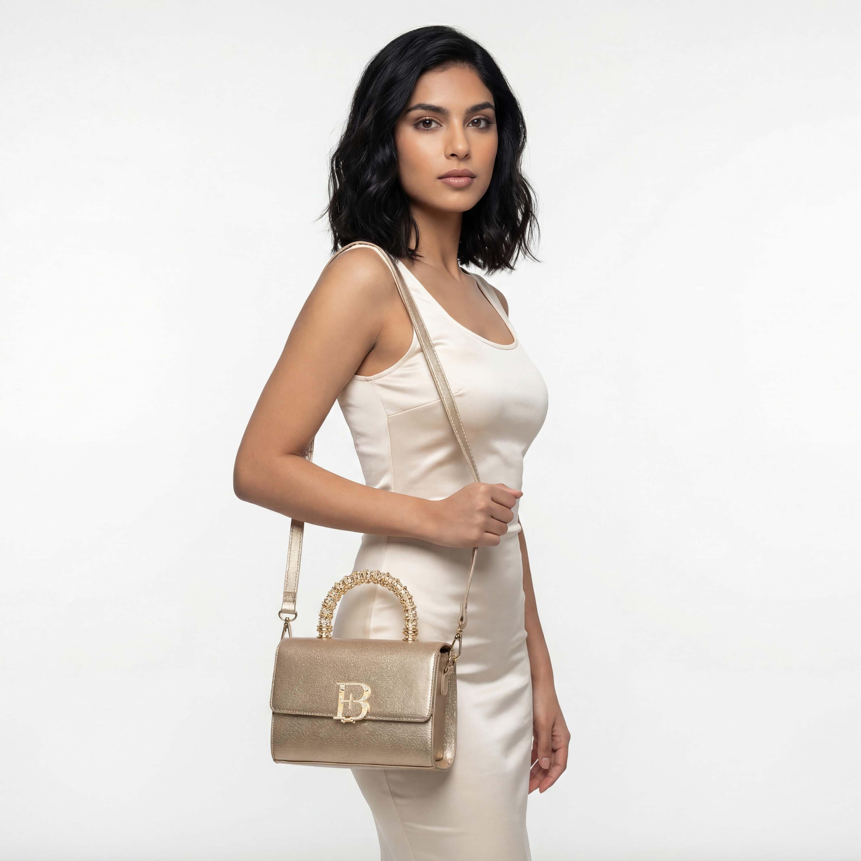 شنطة ساتشيل بتزيينات شعار وبحزام قابل للفصل من فلورا بيلا-women-bagsandwallets-handbags-image-2