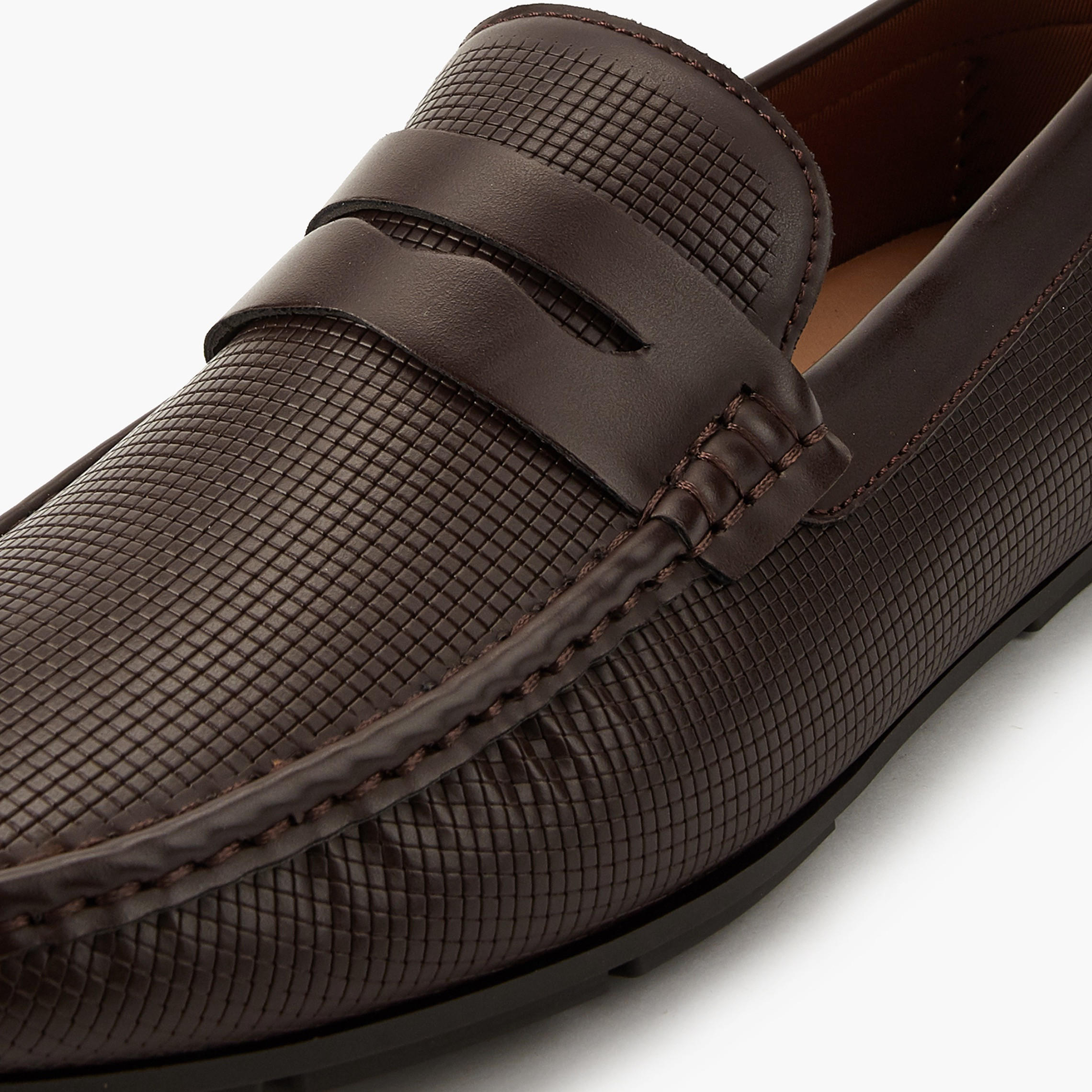 حذاء لوفر بملمس وافل بارز للرجال من إل بي إل من شو إكسبريس-men-shoes-loafersandmoccasins-image-4