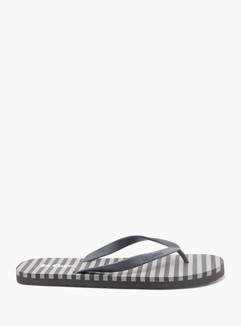 شبشب بإصبع وطبعات للرجال من لي كوبر-men-shoes-flipflopsandslides-image-2
