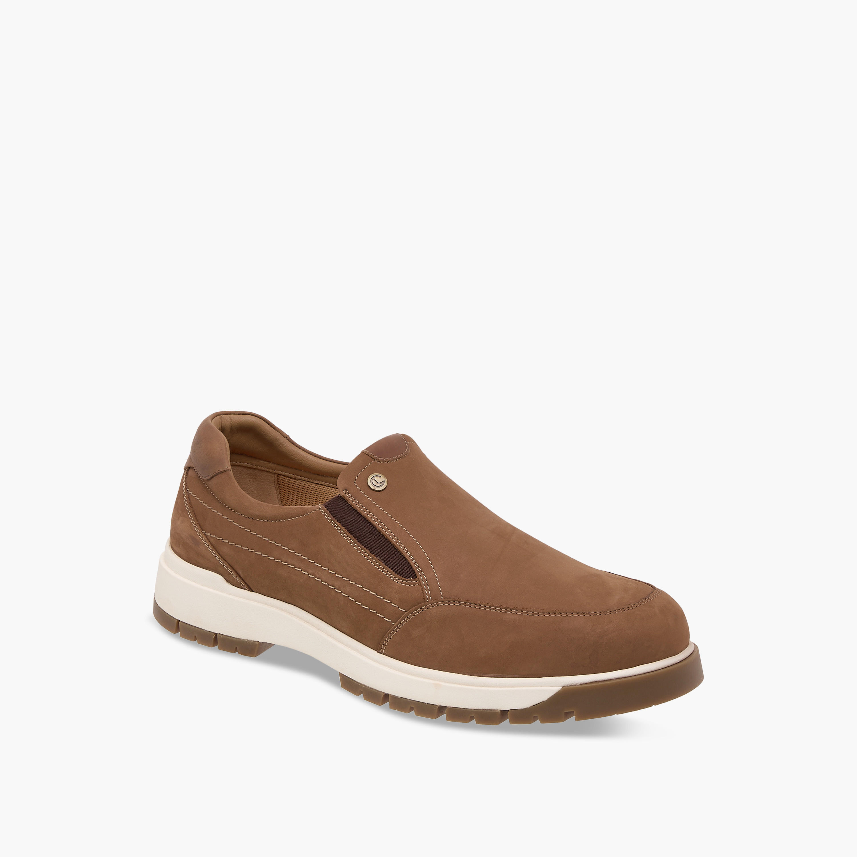Le Confort Solid Slip-On Loafers-men-shoes-loafersandmoccasins-image-2