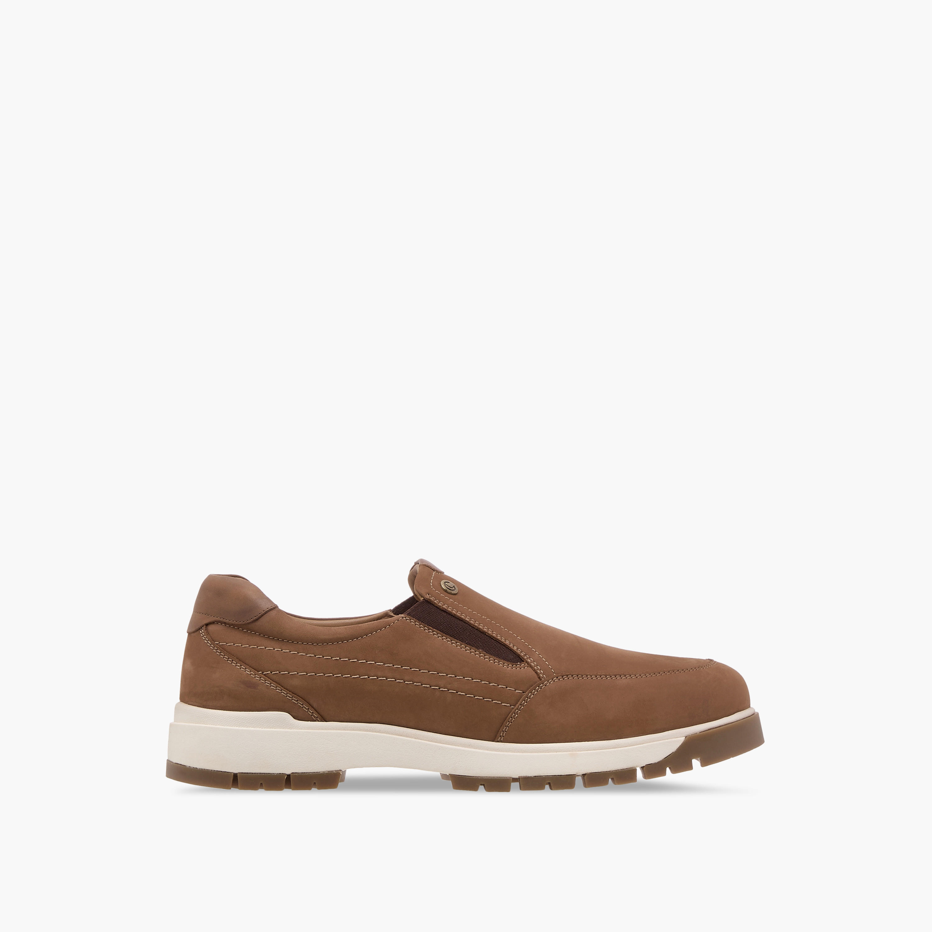 Le Confort Solid Slip-On Loafers-men-shoes-loafersandmoccasins-image-3
