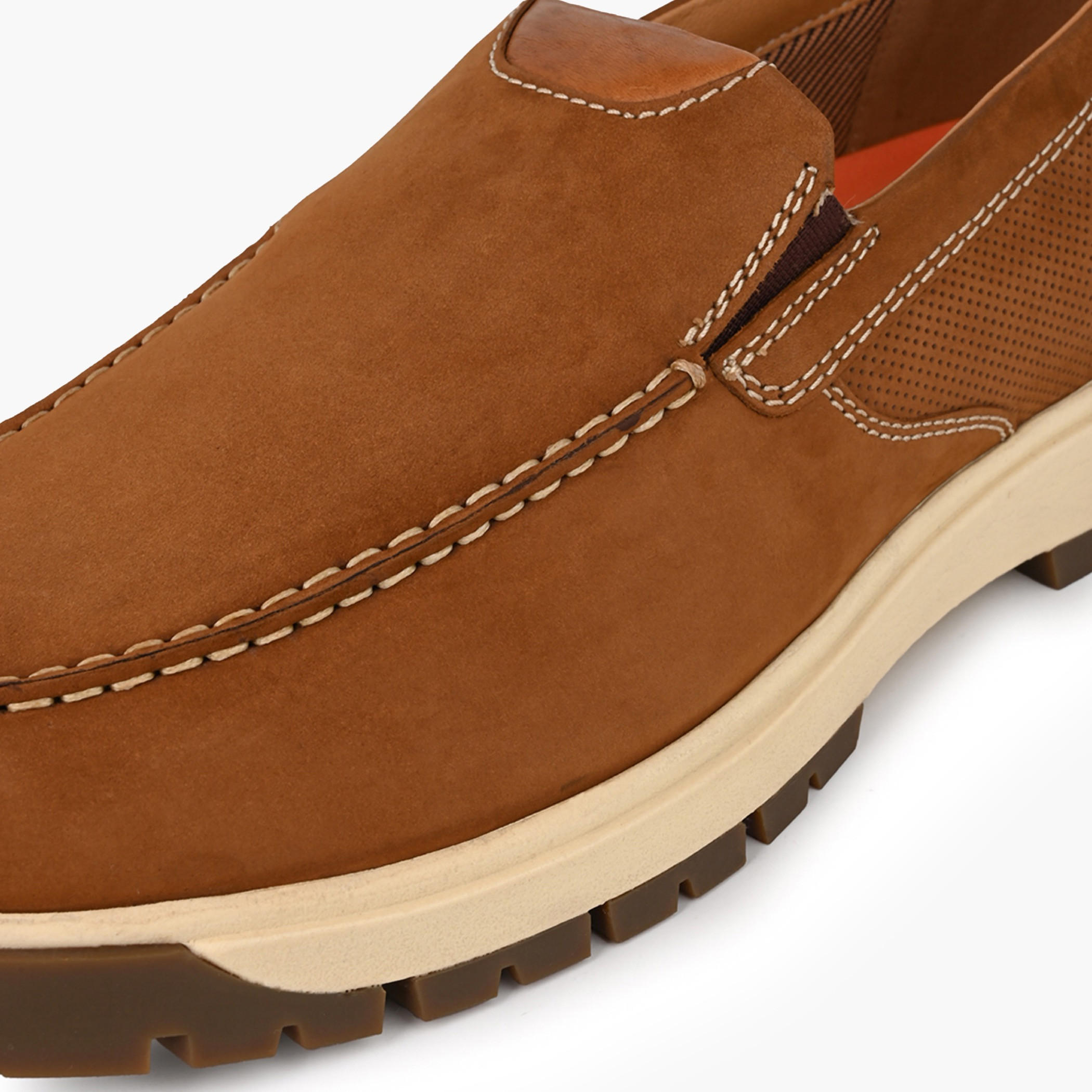 Le Confort Men Genuine Leather Panelled Loafers-men-shoes-loafersandmoccasins-image-4