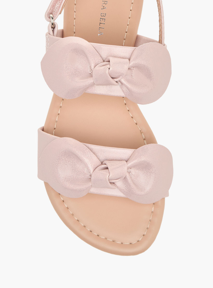 صندل بشريط إغلاق لاصق وزخارف فيونكة من فلورا بيلا-girls-shoes-sandals-image-3