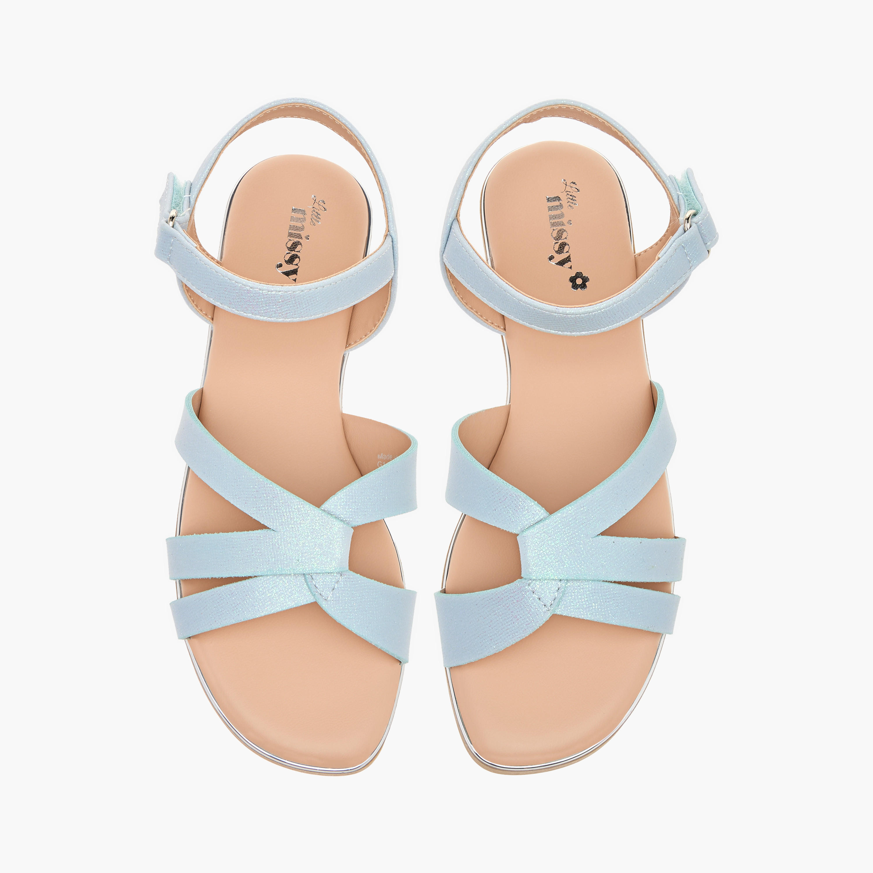 صندل بارز الملمس بحزام متقاطع وشريط إغلاق لاصق من ليتل ميسي-girls-shoes-sandals-image-1