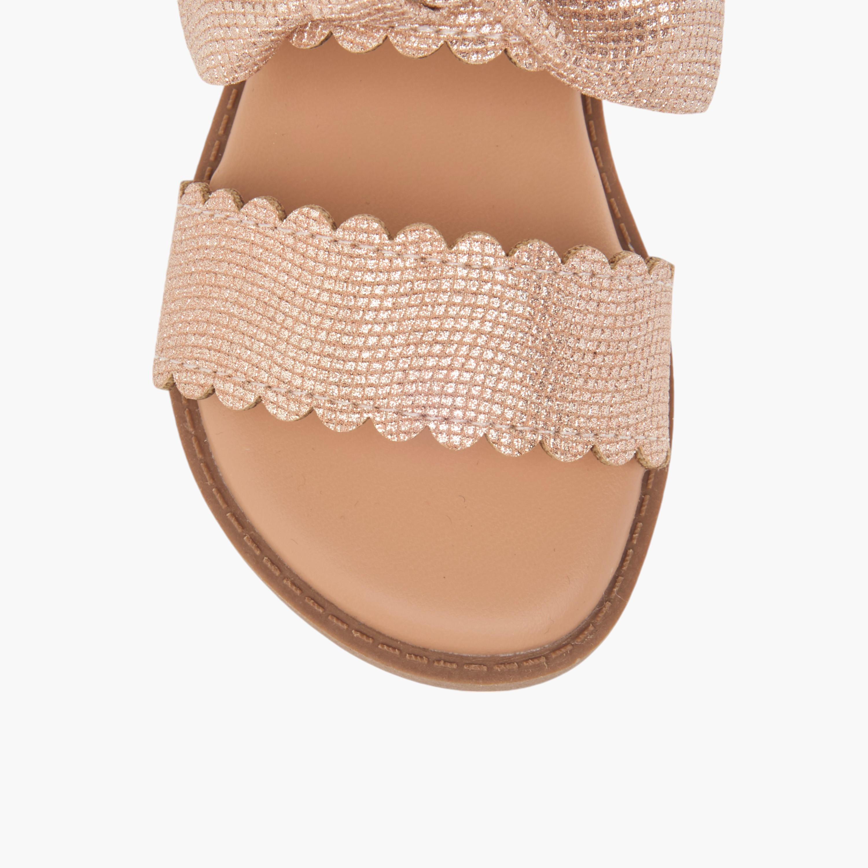 Juniors Bow Applique Sandals with Hook and Loop Closure-girls-shoes-sandals-image-3