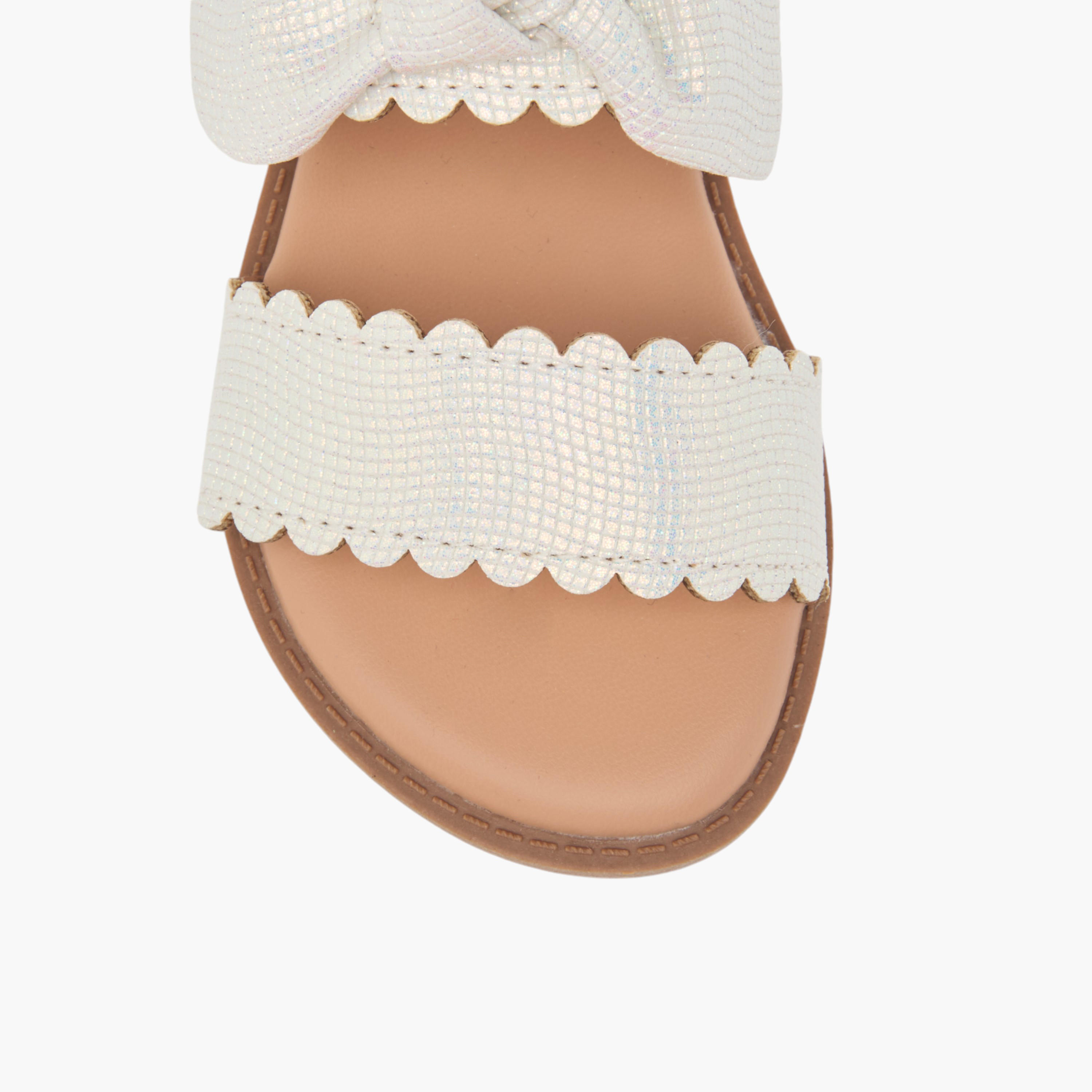 Juniors Bow Applique Sandals with Hook and Loop Closure-girls-shoes-sandals-image-3