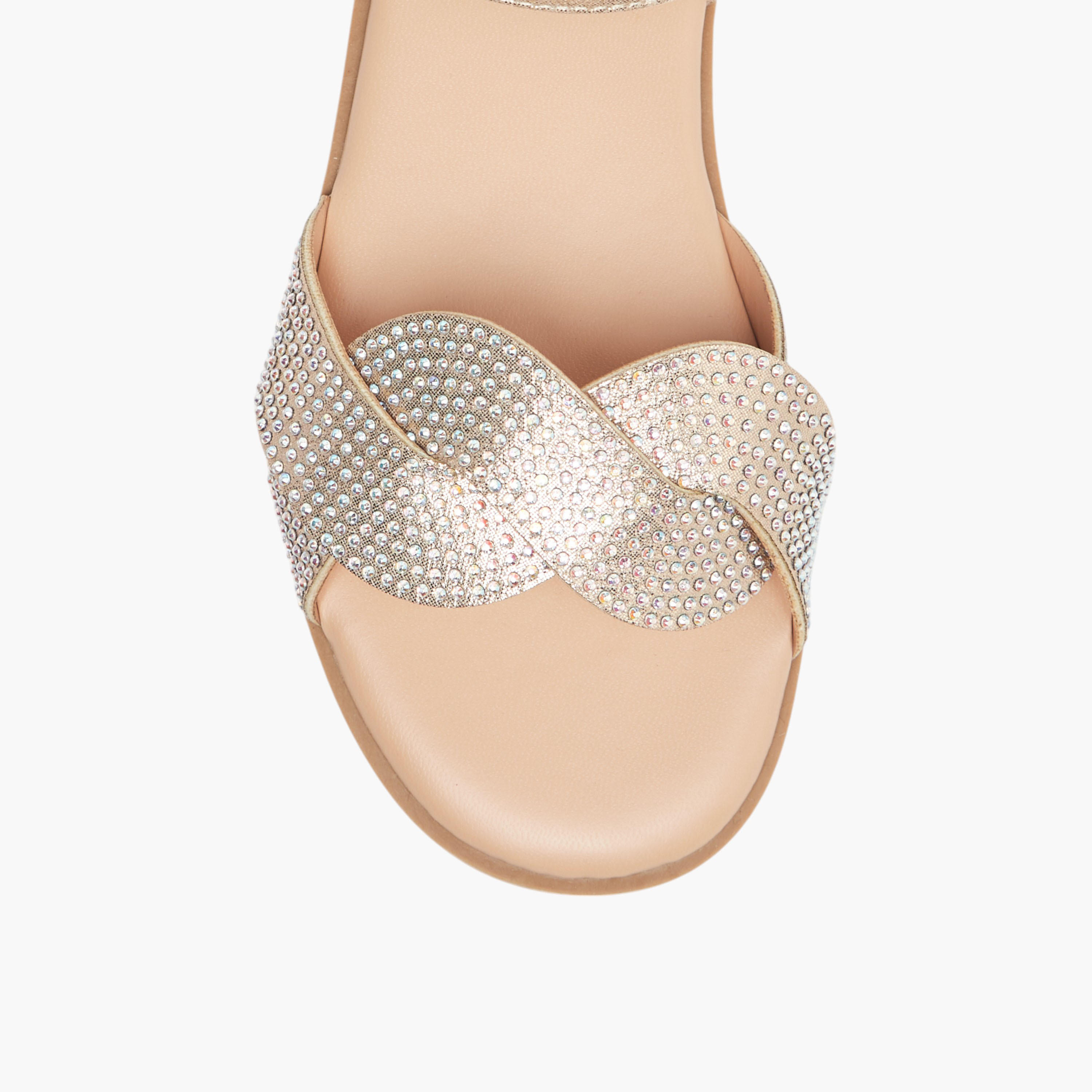 صندل بحزام مرصع وشريط إغلاق لاصق من فلورا بيلا-girls-shoes-sandals-image-3