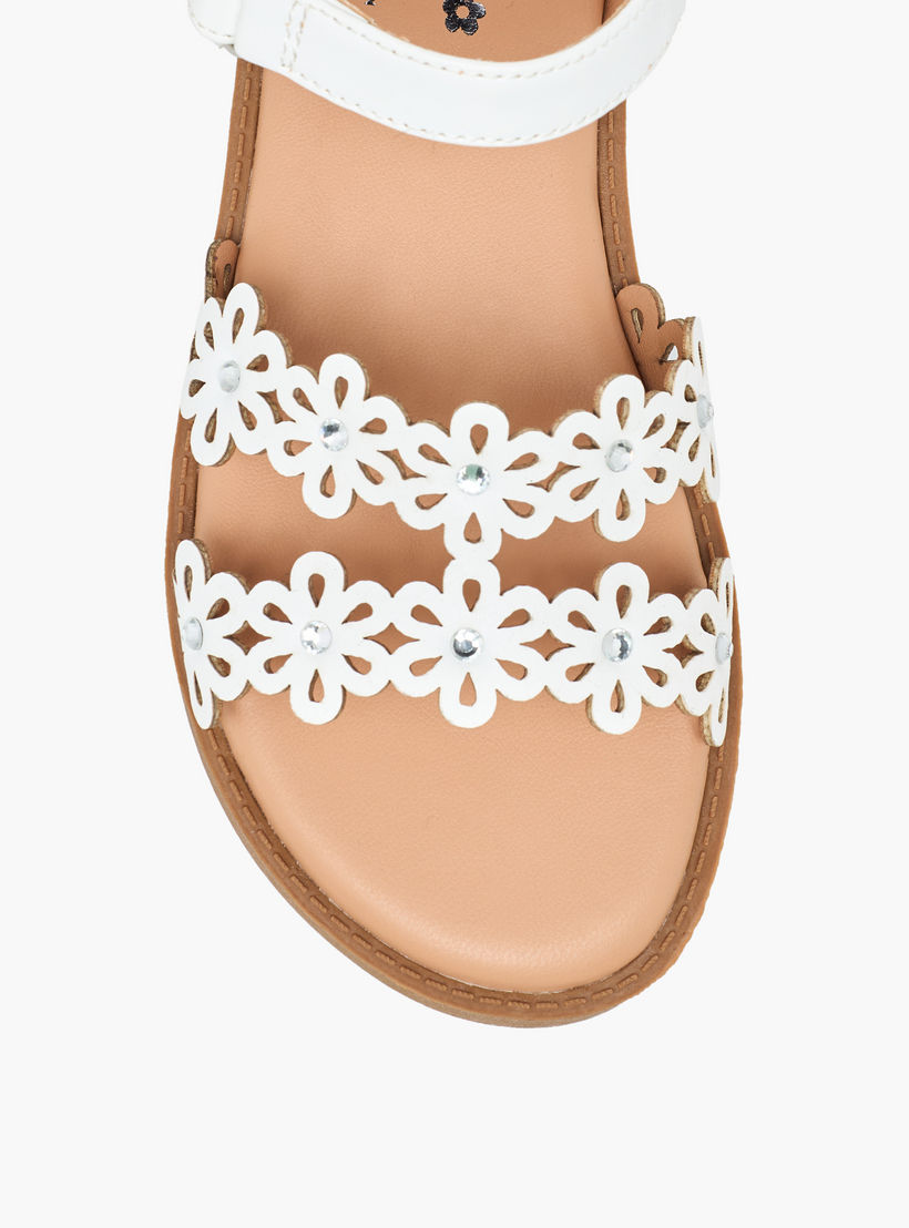 صندل بشريط إغلاق لاصق وتفاصيل مفرغة للبنات من ليتل ميسي-girls-shoes-sandals-image-3