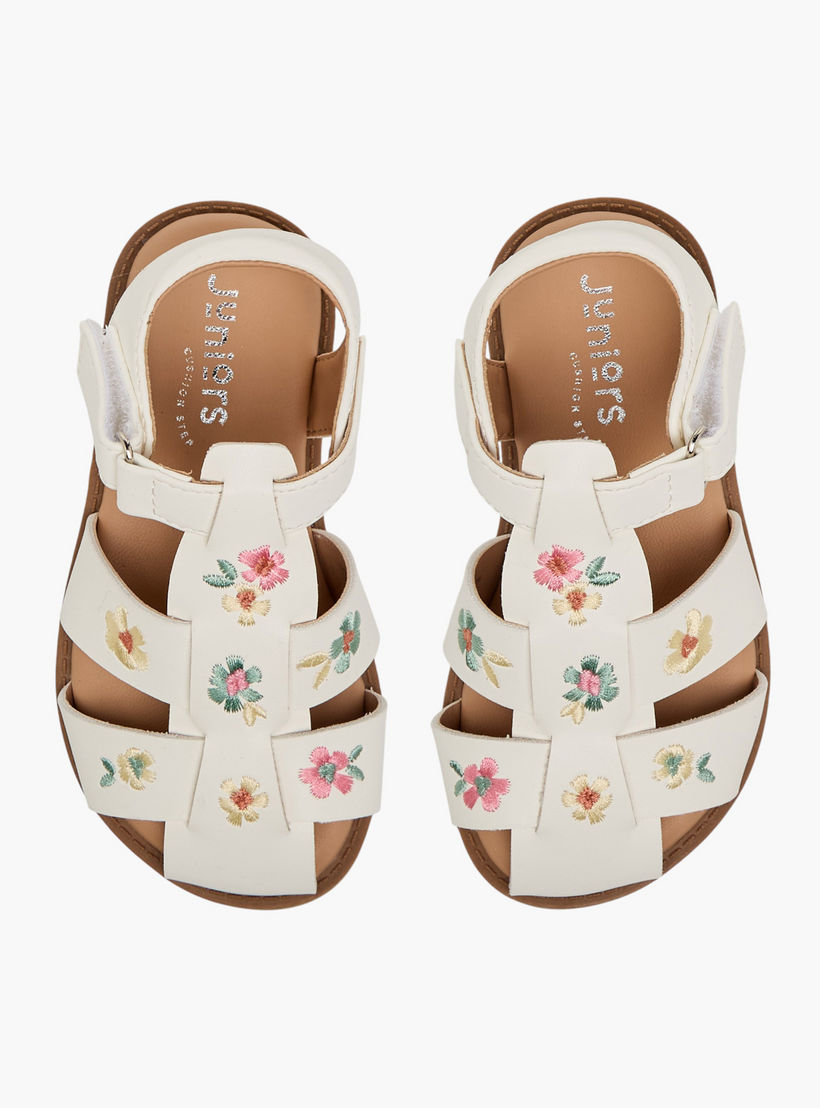 صندل مطرز للبنات من جونيورز-girls-shoes-sandals-image-1