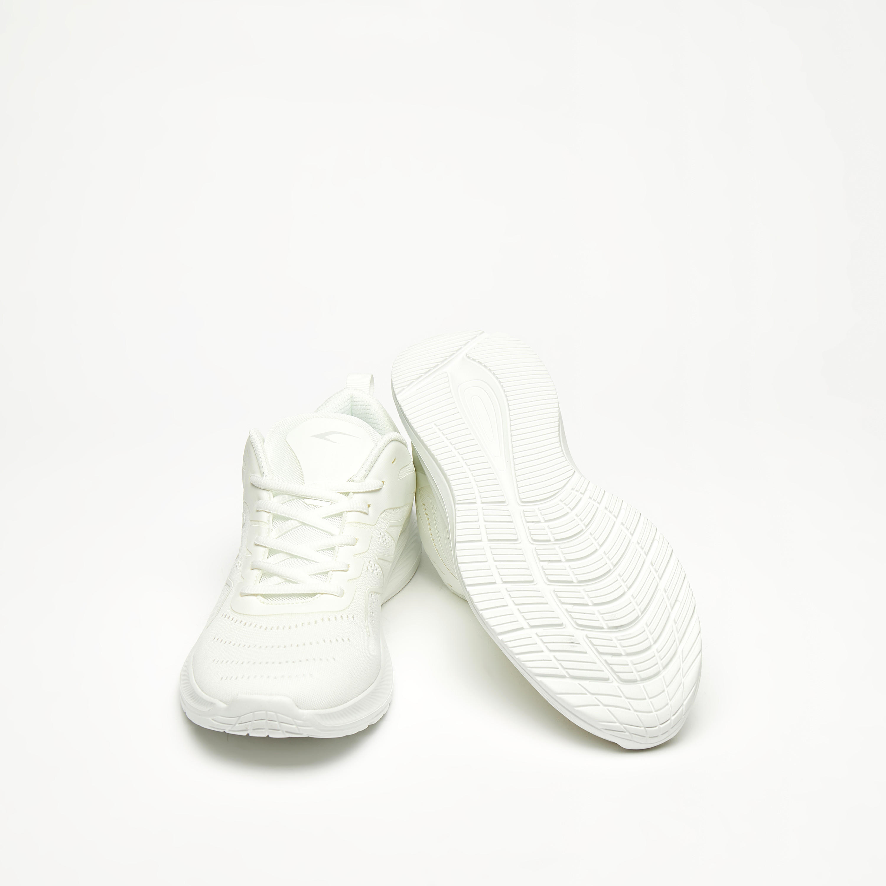Dash Textured Lace-Up Lightweight Sneakers-sports-men-shoes-image-3