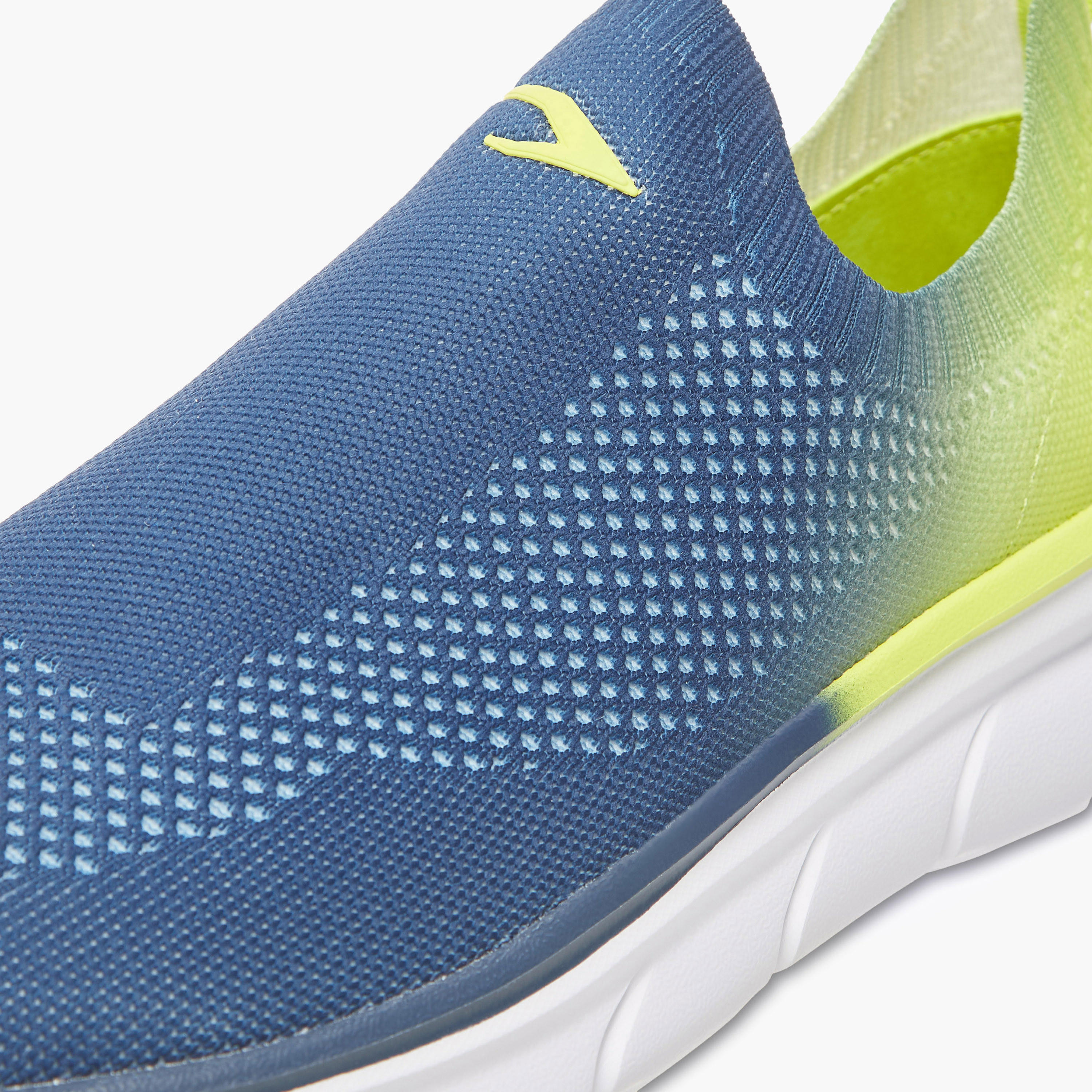 Dash Colourblock Slip-On Sports Shoes-sports-men-shoes-image-4