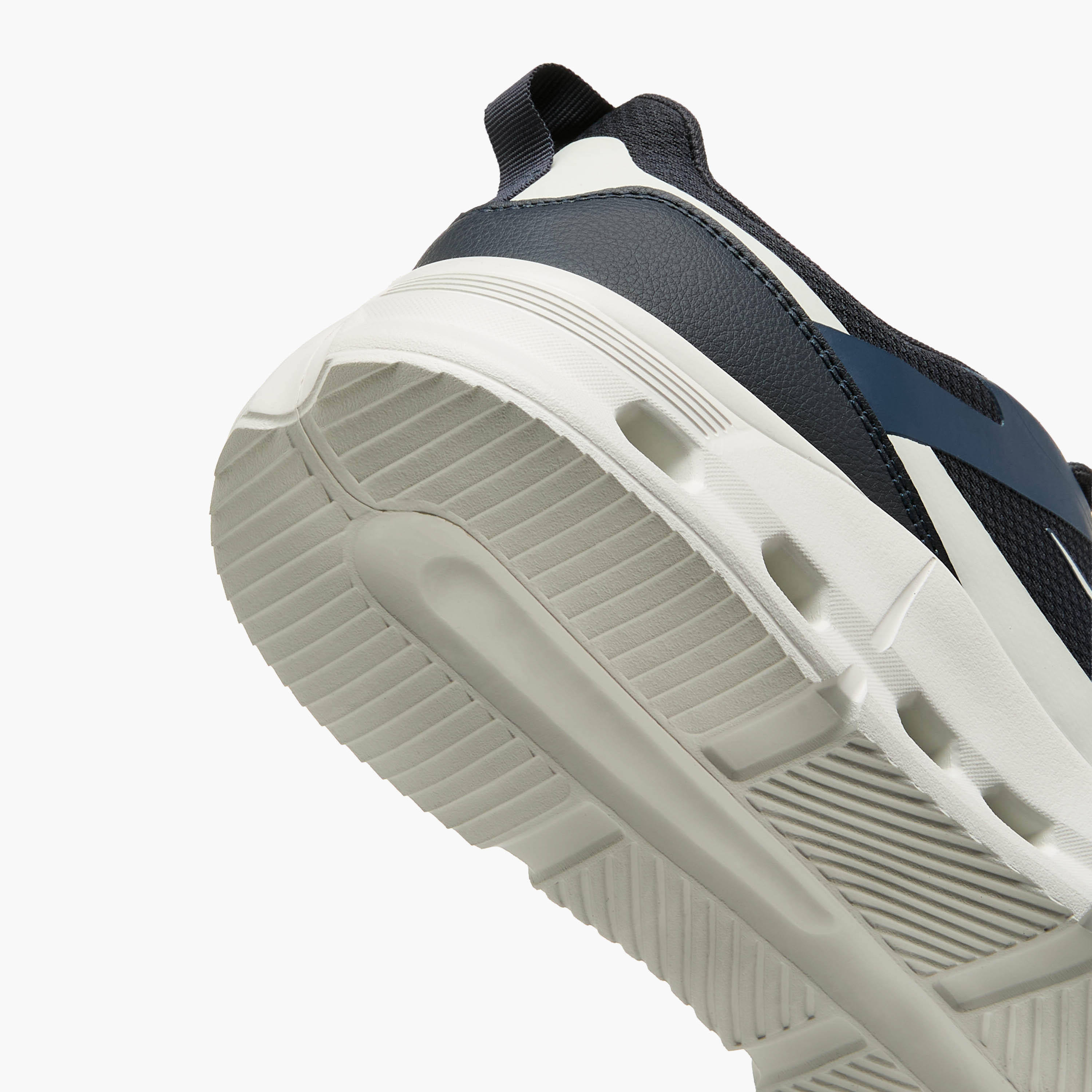 حذاء رياضي برباط للرجال من داش-men-shoes-sports-image-5