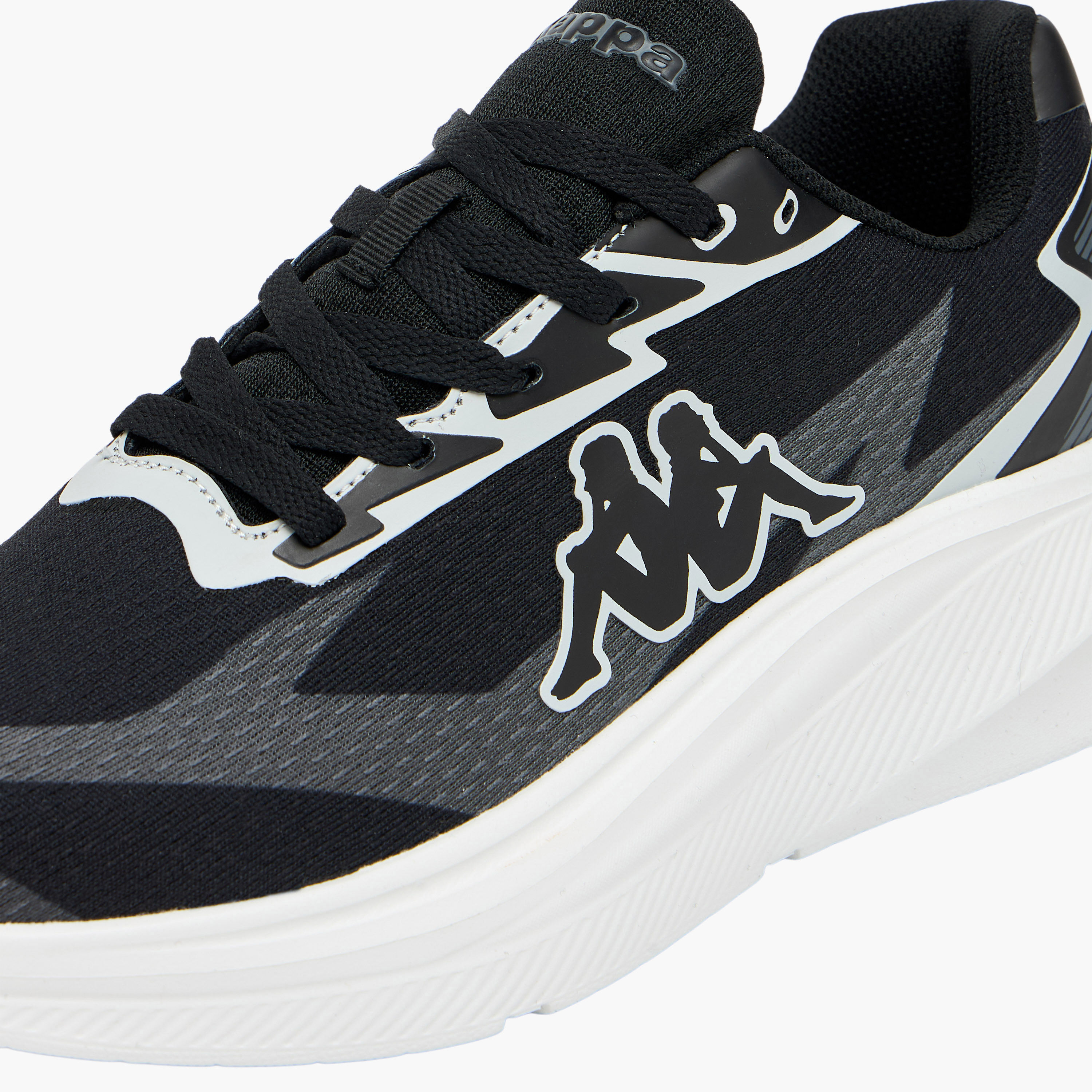 حذاء رياضي برباط إغلاق وطبعات شعار للرجال من كابا-sports-men-shoes-image-10