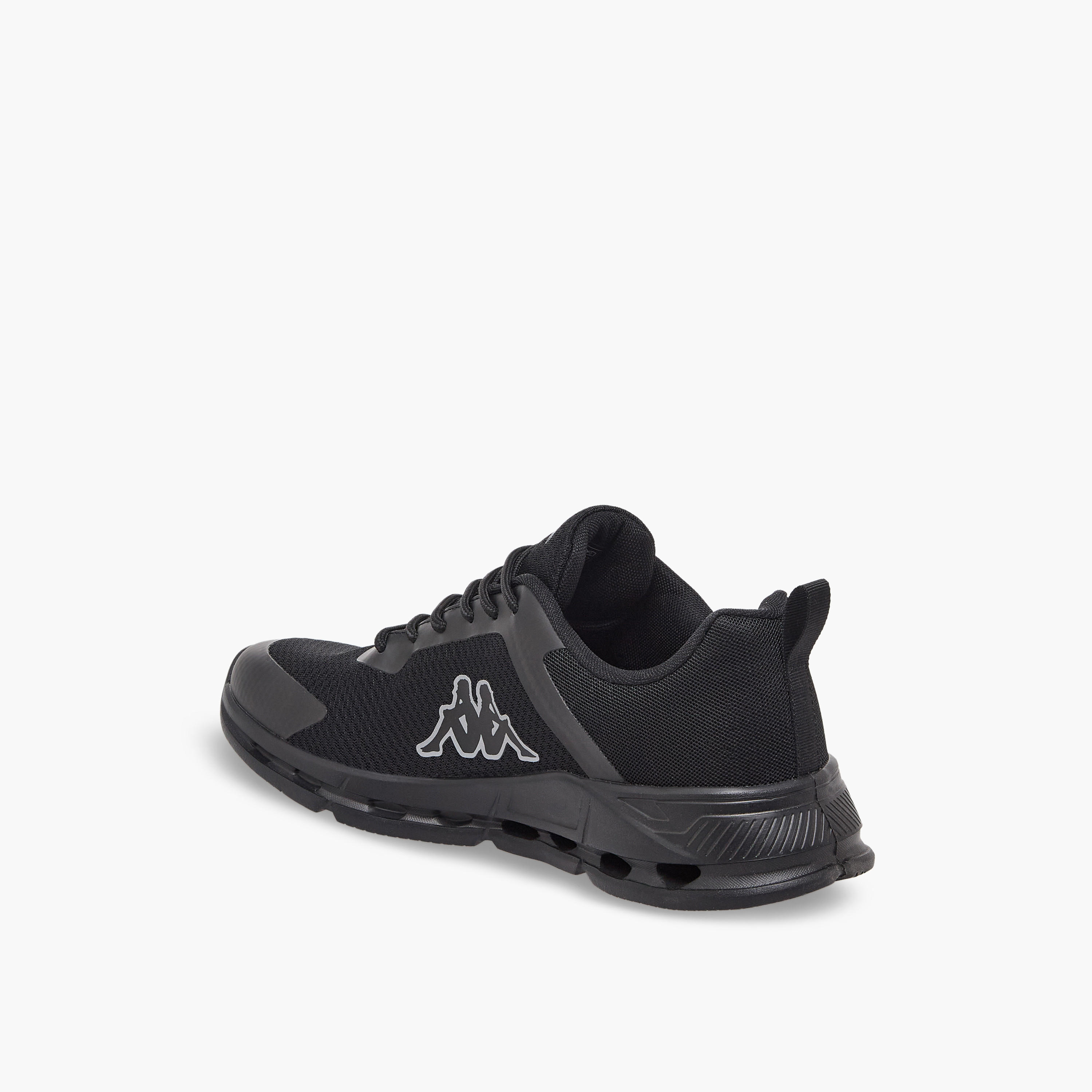 حذاء رياضي برباط إغلاق للرجال من كابا-men-shoes-sneakers-image-5