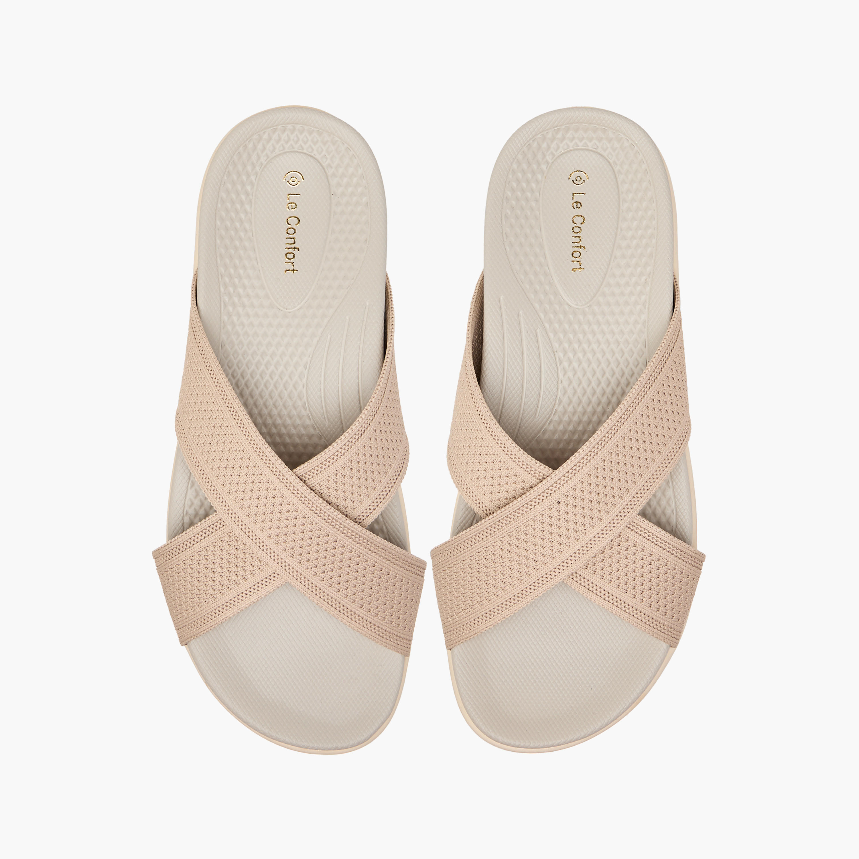 صندل مريح سهل الارتداء بحزام متقاطع بارز الملمس من لو كونفورت-women-shoes-flats-sandals-image-1