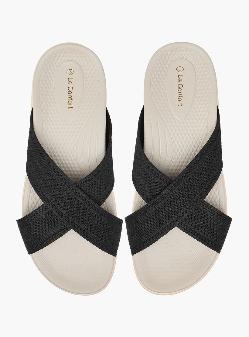 صندل مريح سهل الارتداء بحزام متقاطع بارز الملمس من لو كونفورت-women-shoes-flats-sandals-image-1