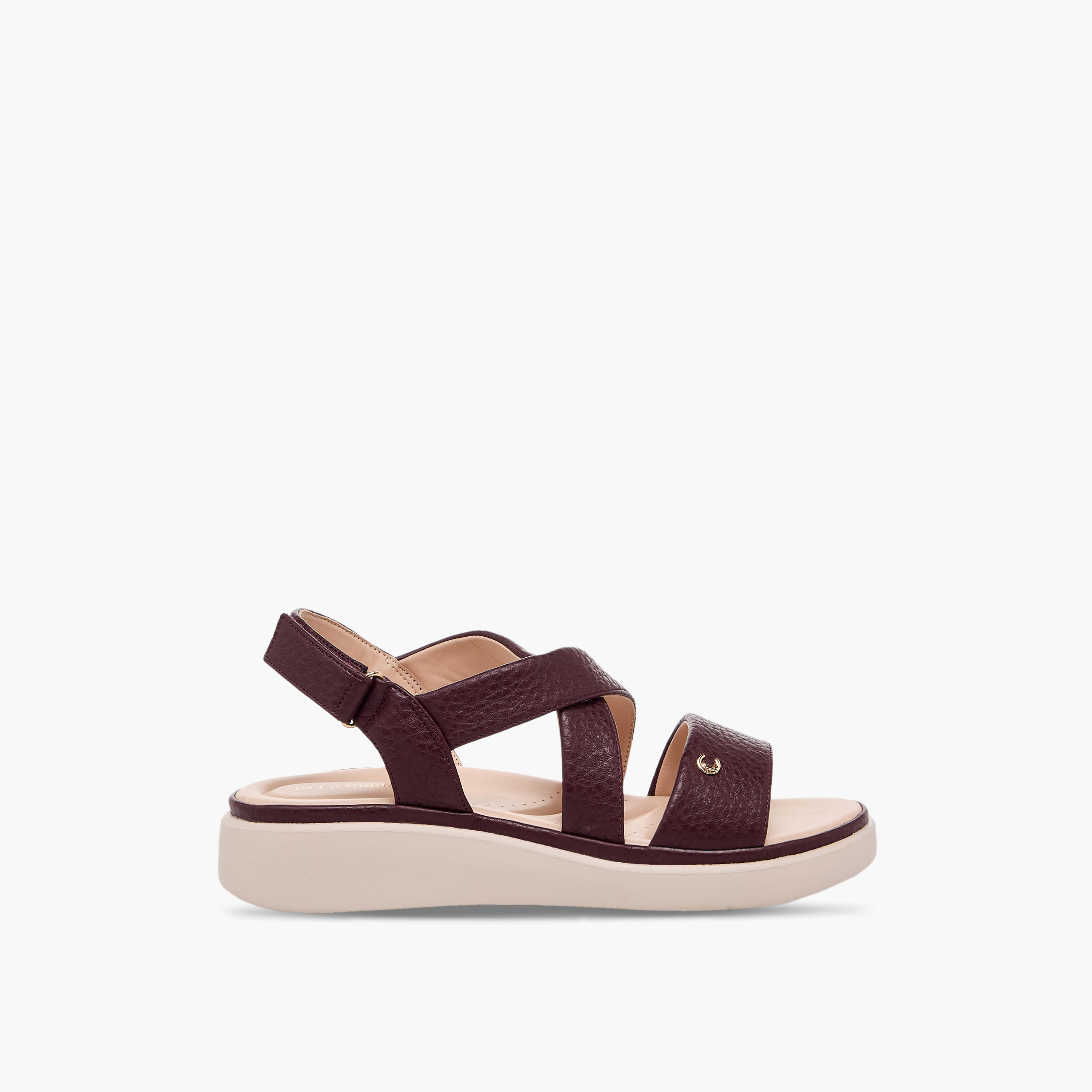 صندل بارز الملمس بأحزمة متقاطعة للنساء من لو كونفورت-women-shoes-sandals-heeled-image-3