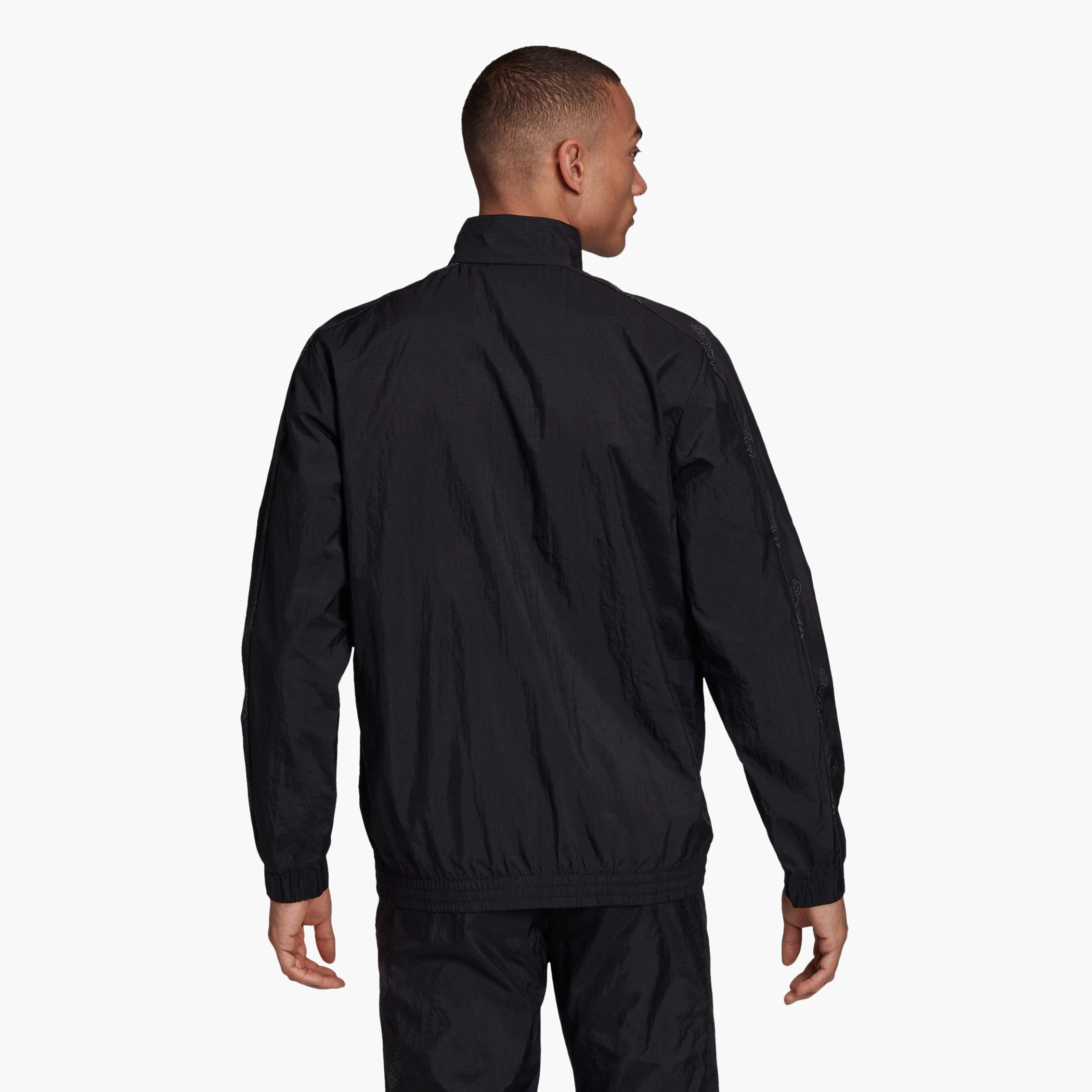 جاكيت للرجال بياقة عالية وسحّاب إغلاق للرجال من أديداس-men-clothing-sportswearandactivewear-hoodiesandsweatshirts-image-2