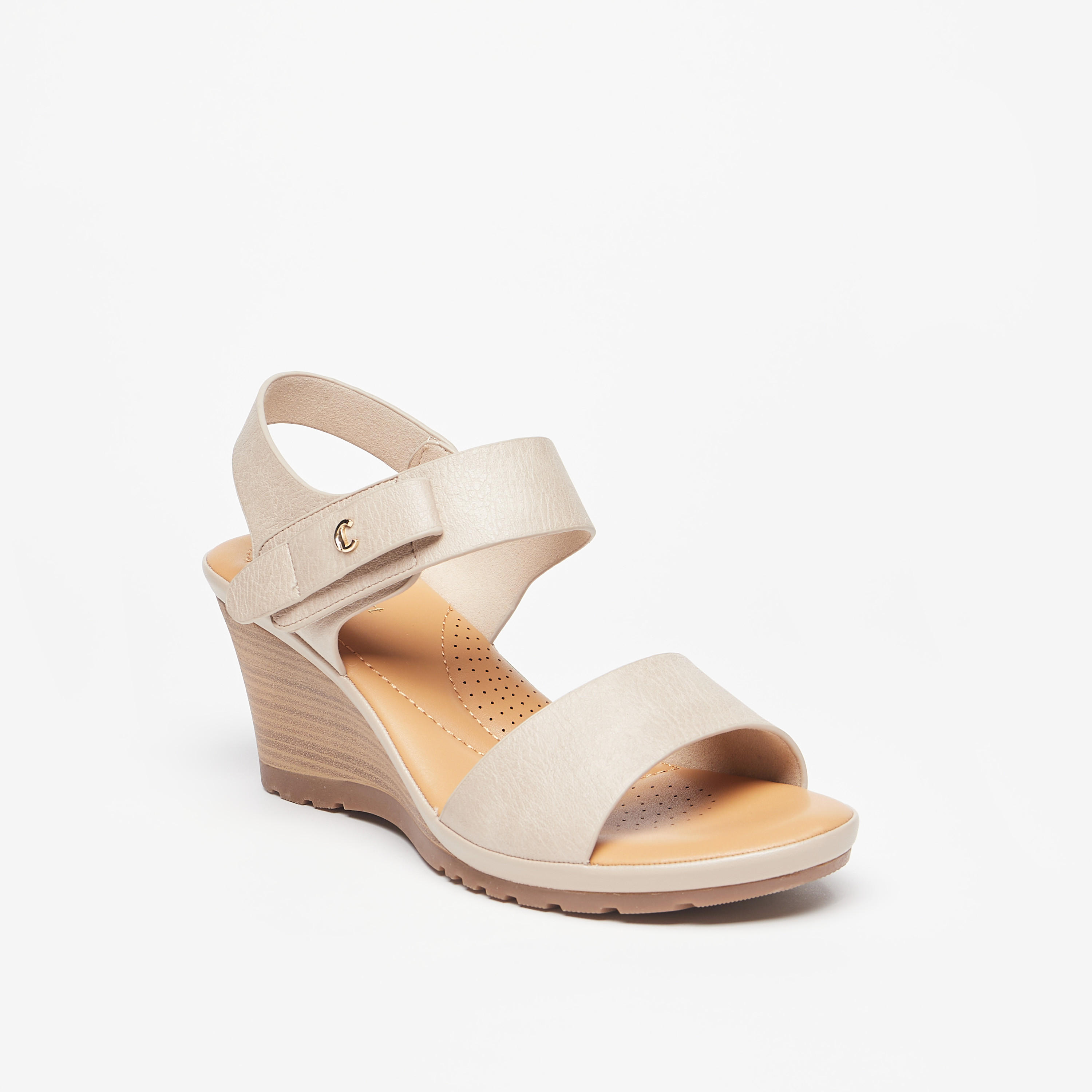 صندل متعدد الأحزمة بكعب ويدج وشريط إغلاق لاصق من لو كونفورت-women-shoes-heels-image-1
