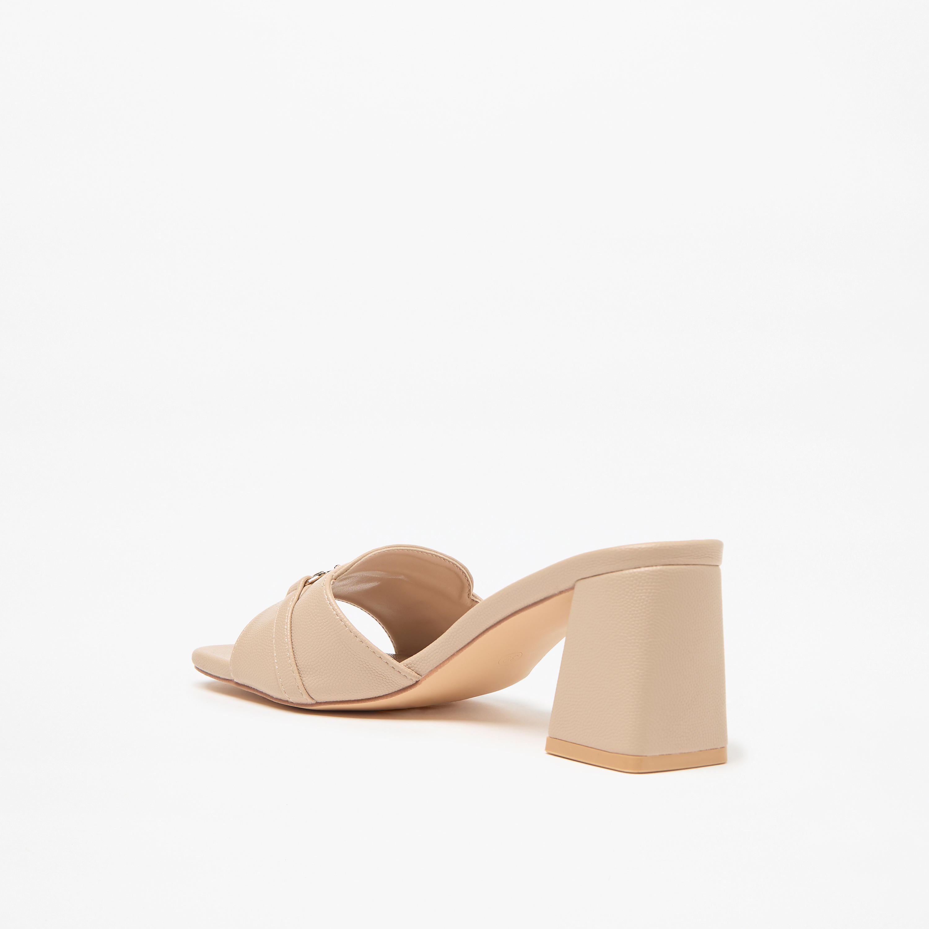 صندل سهل الارتداء بارز الملمس بكعب سميك وإبزيم مزيّن من فلورا بيلا-women-shoes-sandals-heeled-image-2