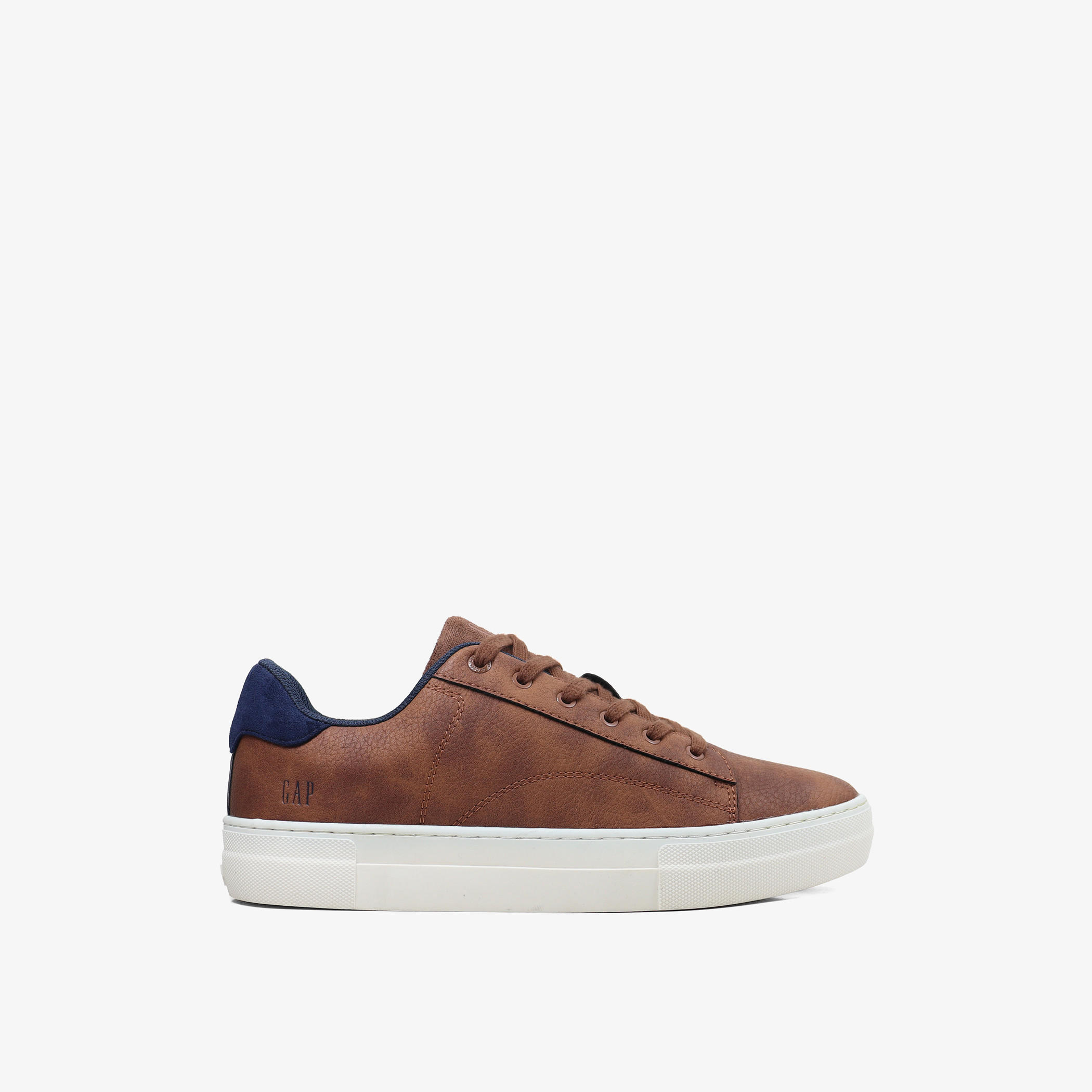 حذاء رياضي رجالي بقوالب ملونة بكاحل منخغض مع رباط للإغلاق من جاب-men-shoes-sneakers-image-1