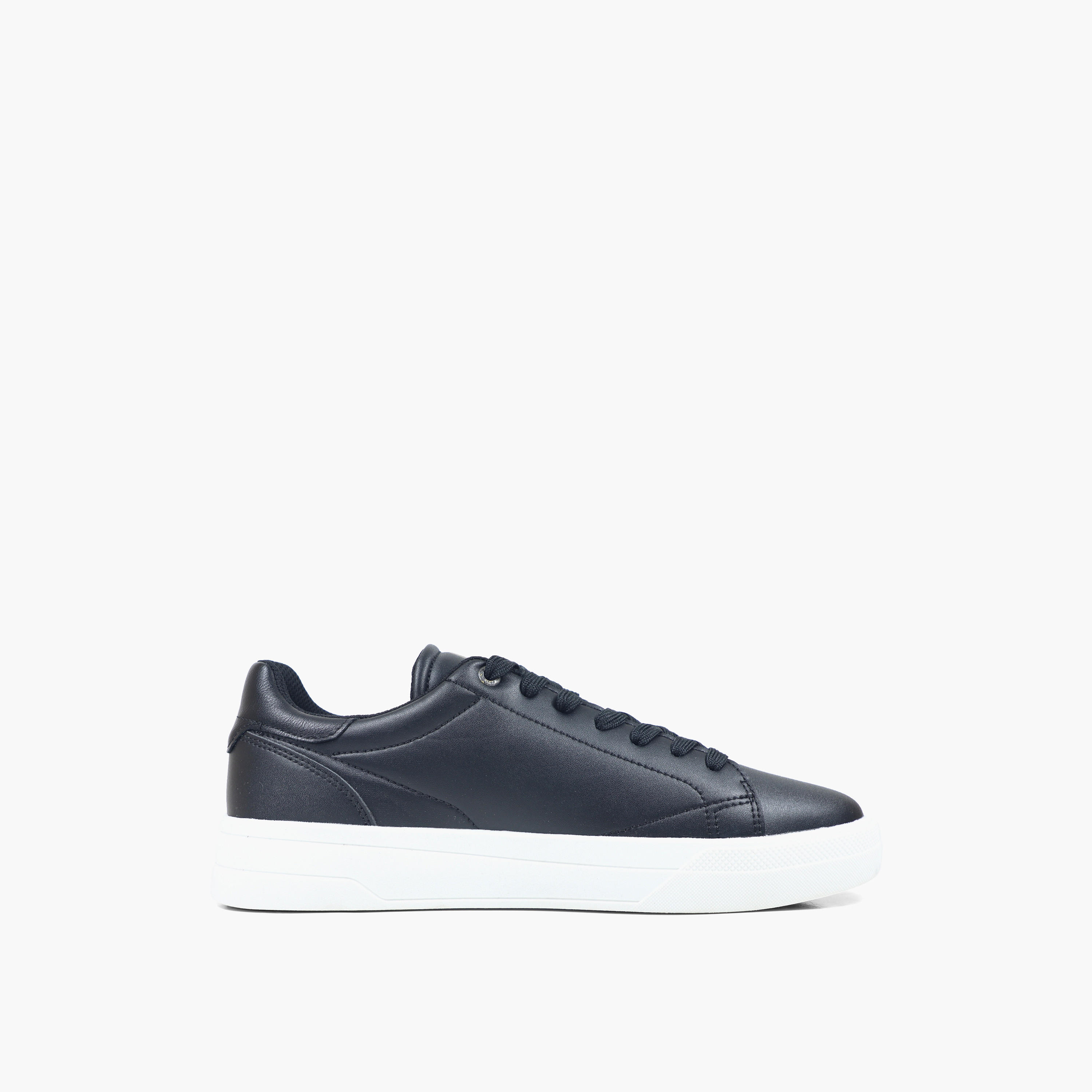 GAP Men's MOON II LTX Sneakers with Lace-Up Closure - GPM5214200003-men-shoes-sneakers-image-2