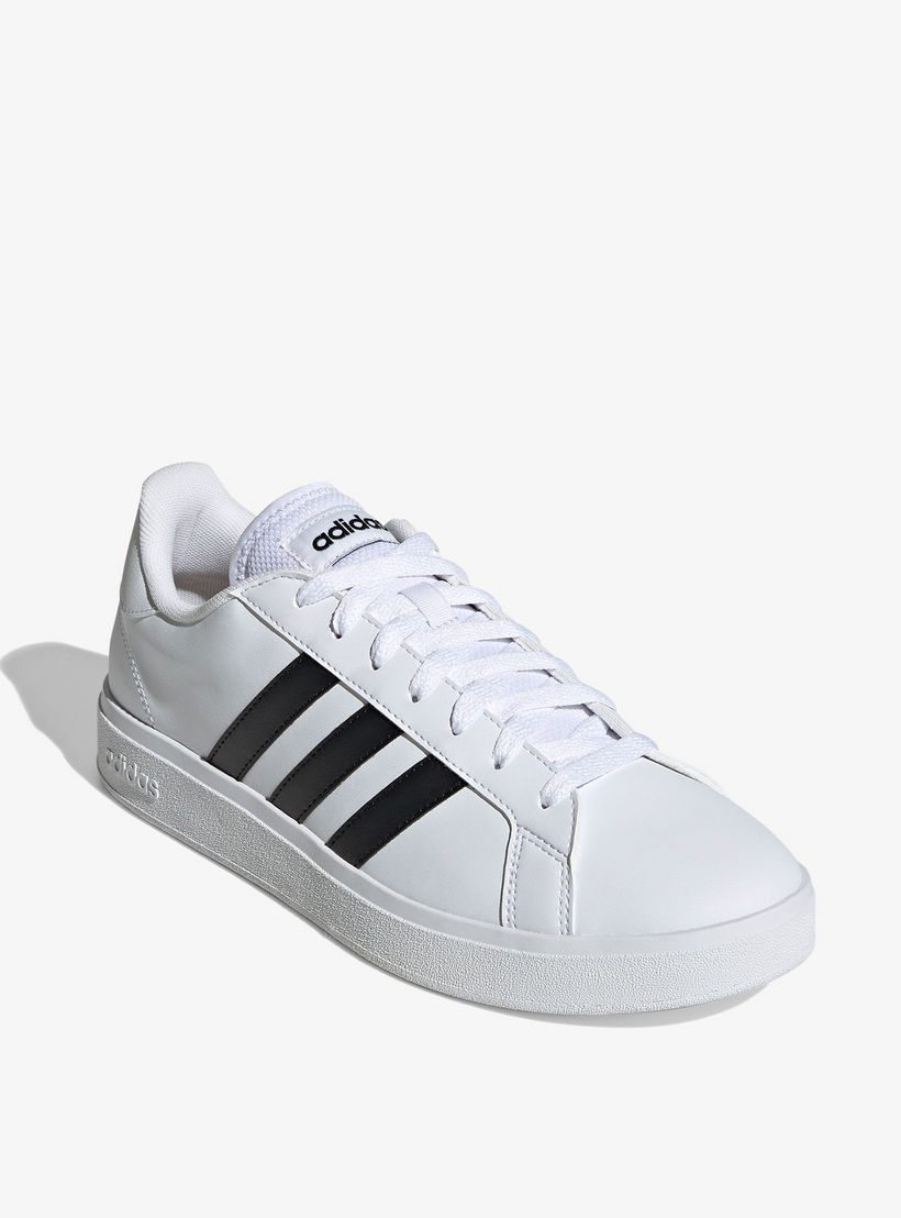 حذاء سنيكرز برباط للرجال من أديداس-men-shoes-sneakers-image-1