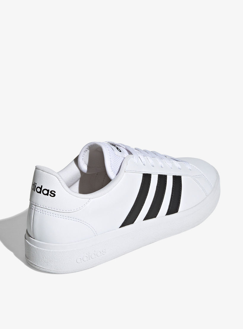 حذاء سنيكرز برباط للرجال من أديداس-men-shoes-sneakers-image-5