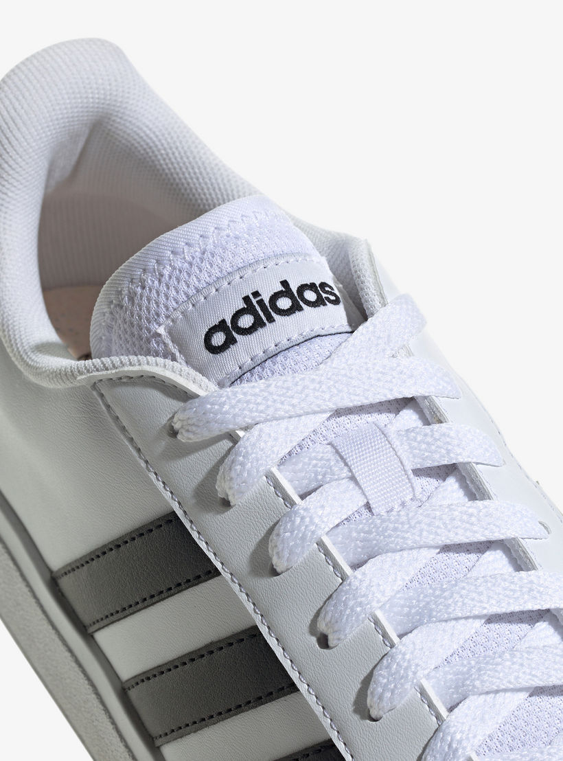 حذاء سنيكرز برباط للرجال من أديداس-men-shoes-sneakers-image-6