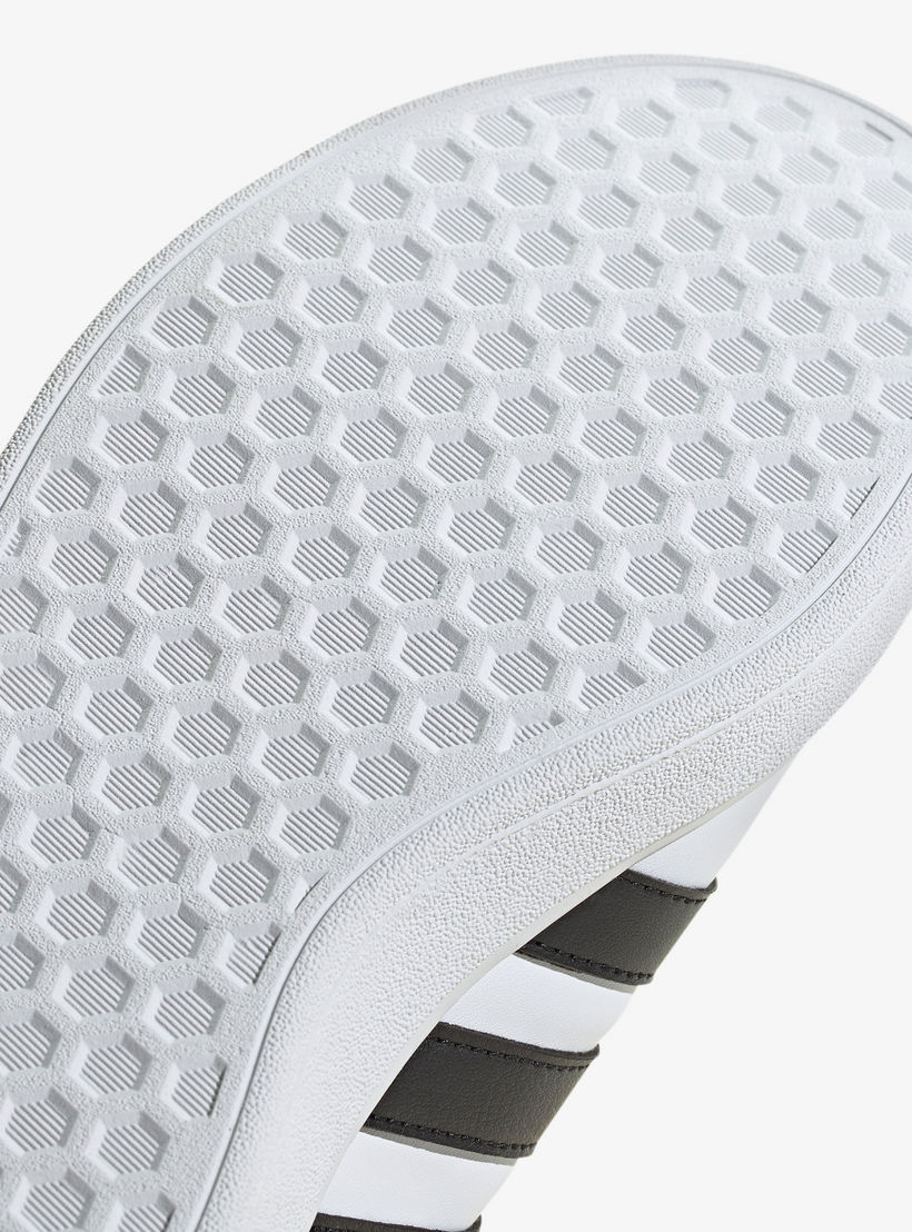 حذاء سنيكرز برباط للرجال من أديداس-men-shoes-sneakers-image-7